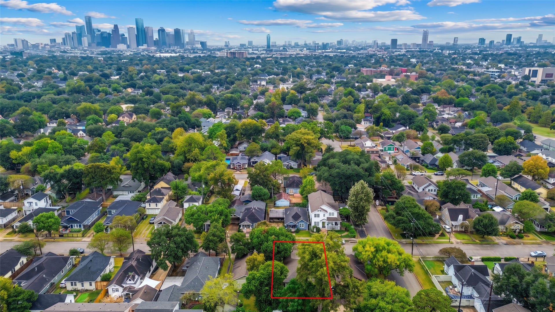 931 Gardner Street, Houston, TX 77009 Great location in the Houston Heights