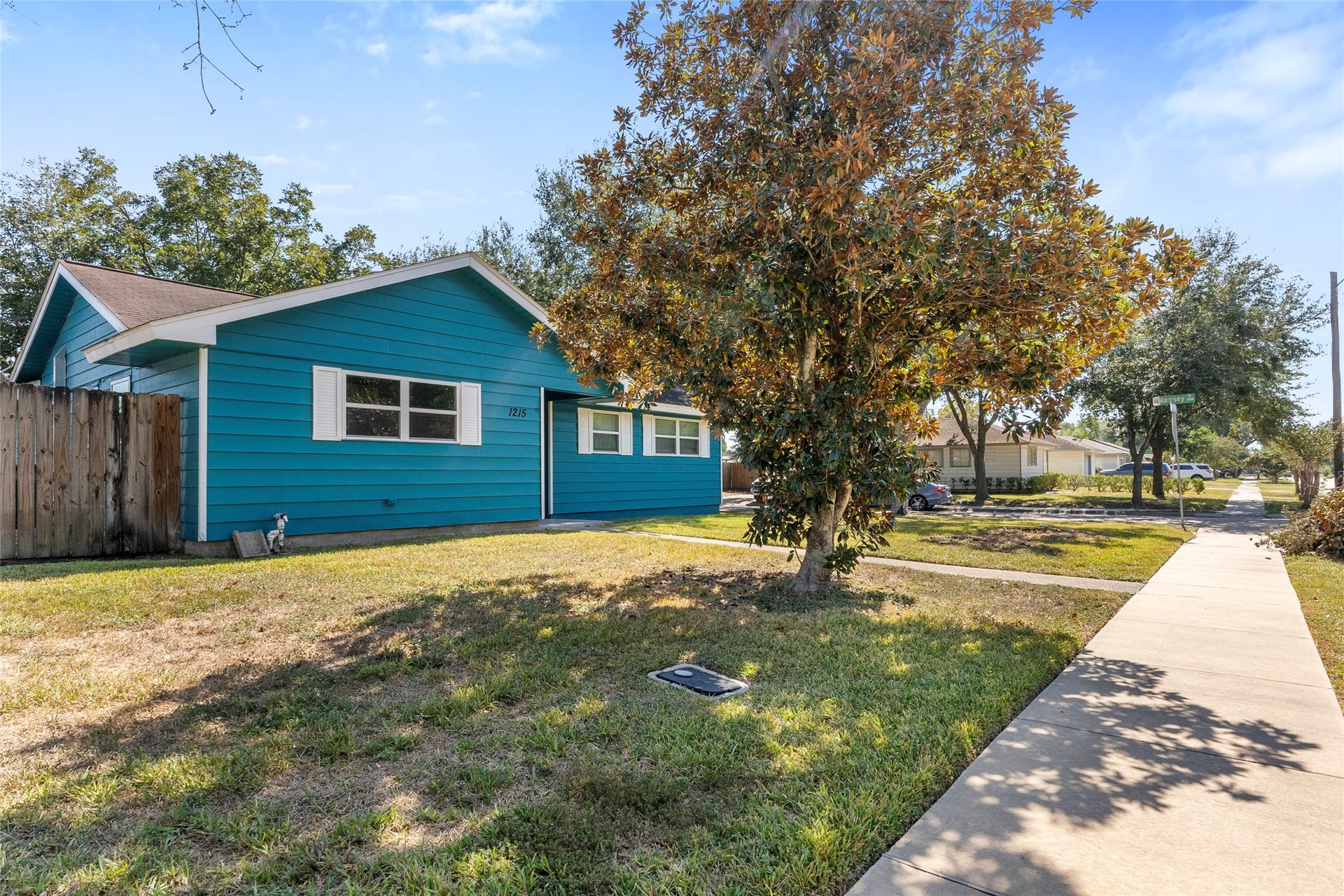 1215 Glenmore Drive, Pasadena, TX 77503 1215 Glenmore Drive, Pasadena, TX 77503