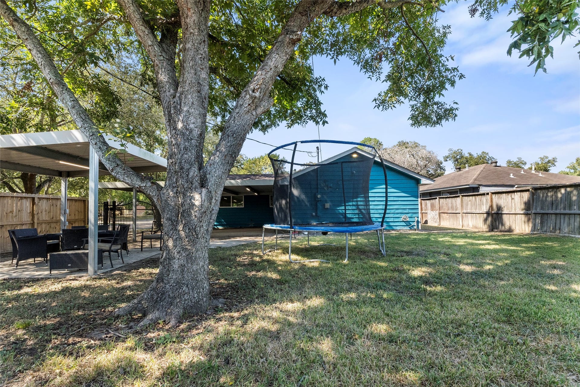 1215 Glenmore Drive, Pasadena, TX 77503 1215 Glenmore Drive, Pasadena, TX 77503