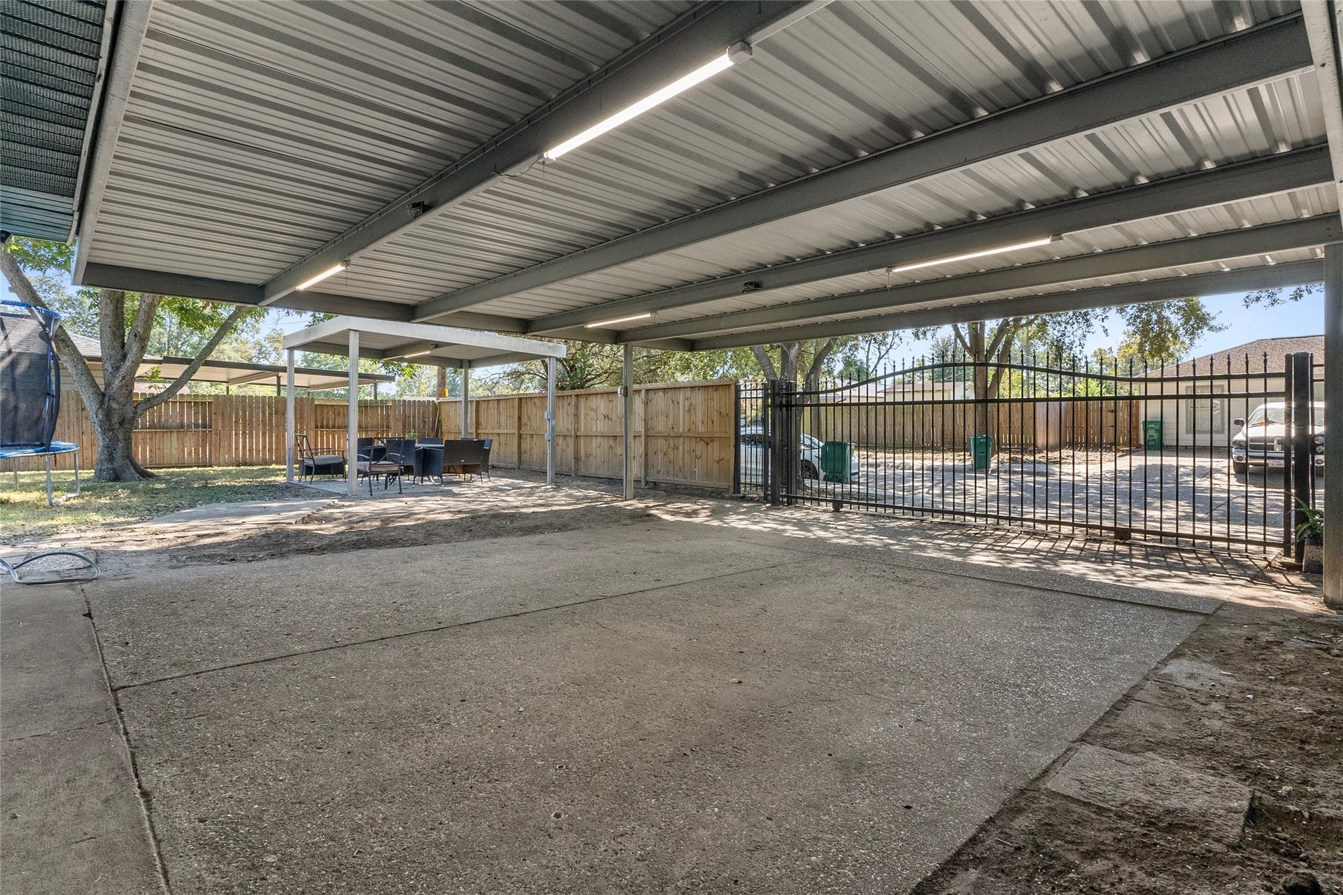 1215 Glenmore Drive, Pasadena, TX 77503 1215 Glenmore Drive, Pasadena, TX 77503