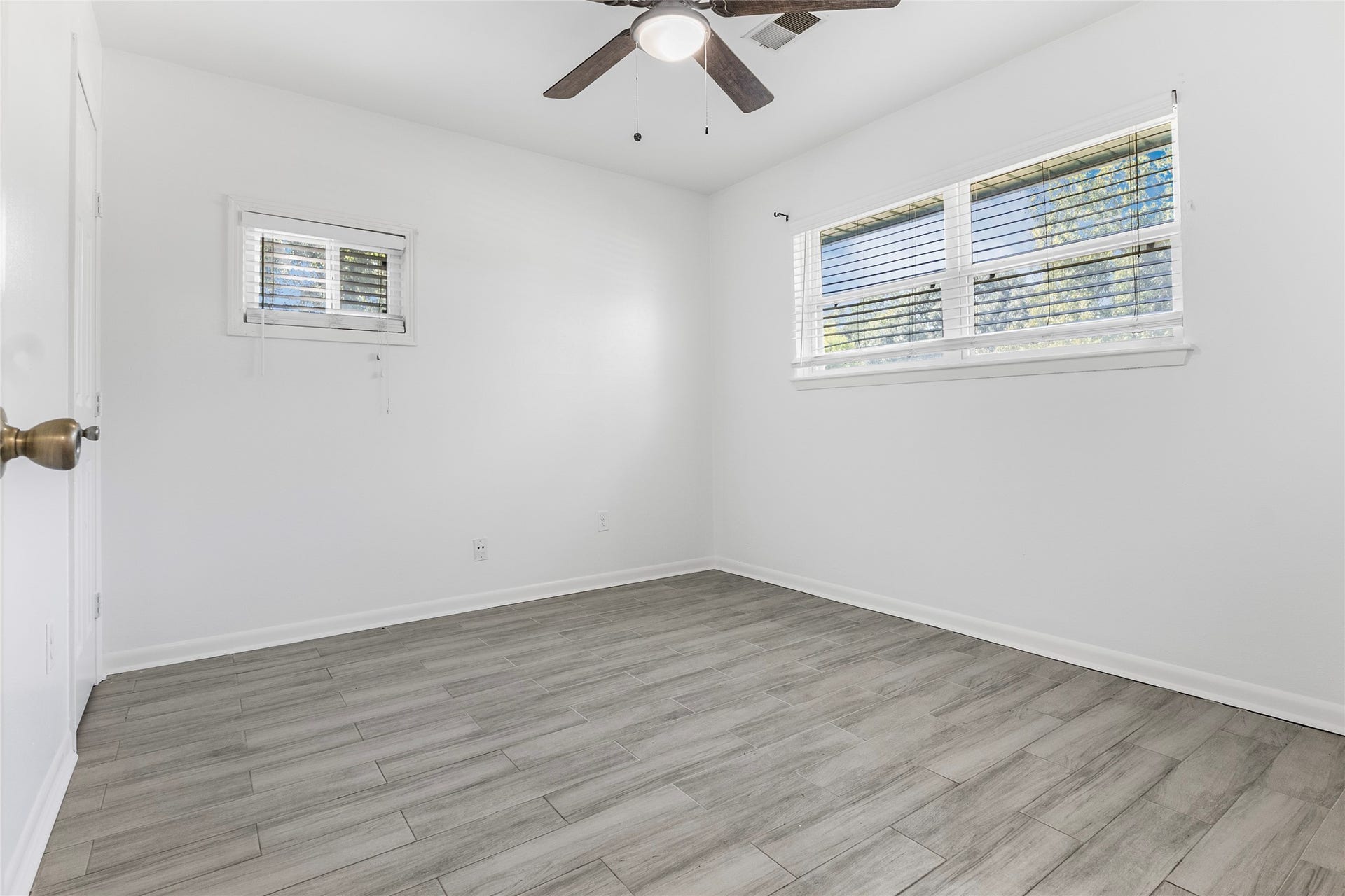1215 Glenmore Drive, Pasadena, TX 77503 1215 Glenmore Drive, Pasadena, TX 77503