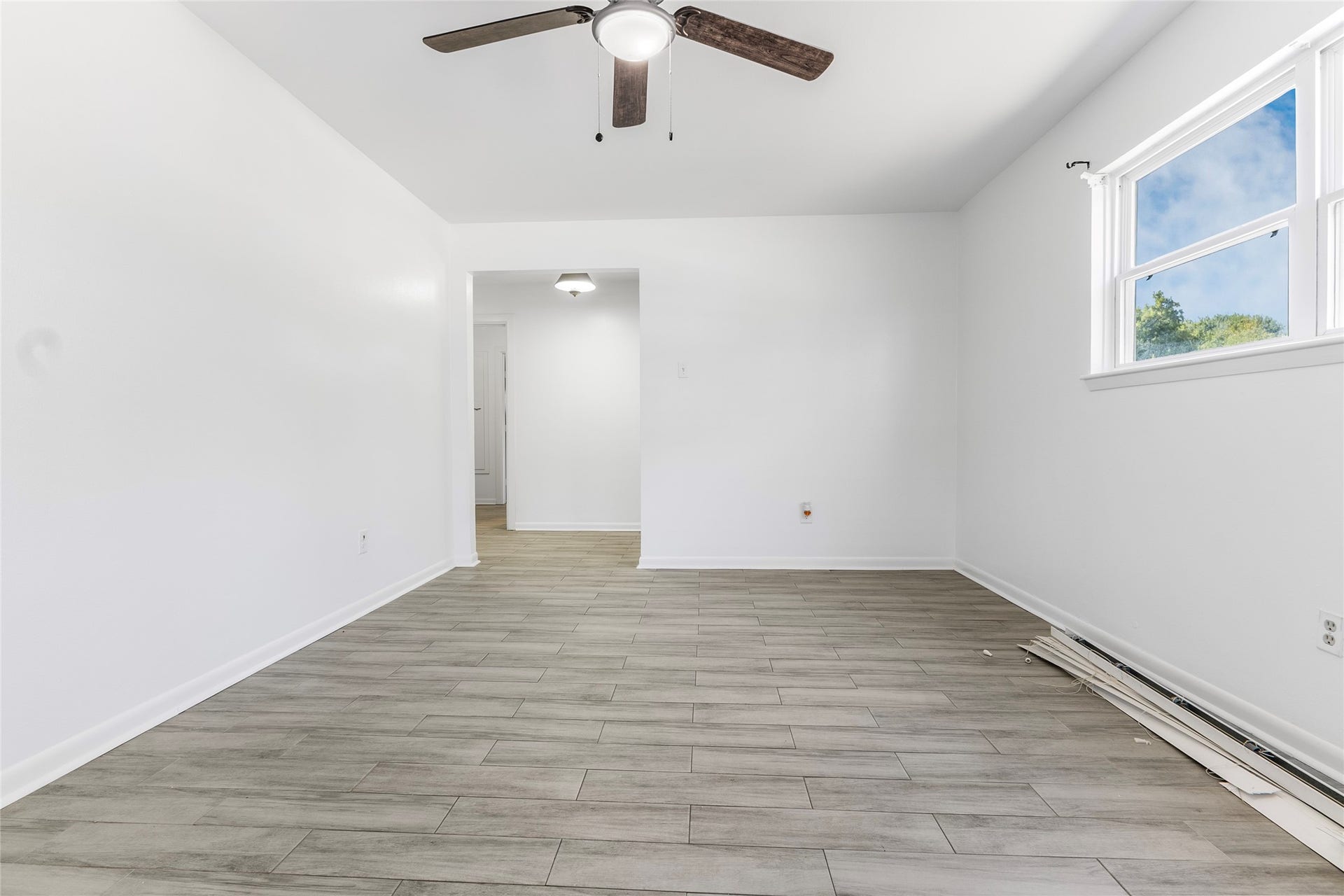 1215 Glenmore Drive, Pasadena, TX 77503 1215 Glenmore Drive, Pasadena, TX 77503