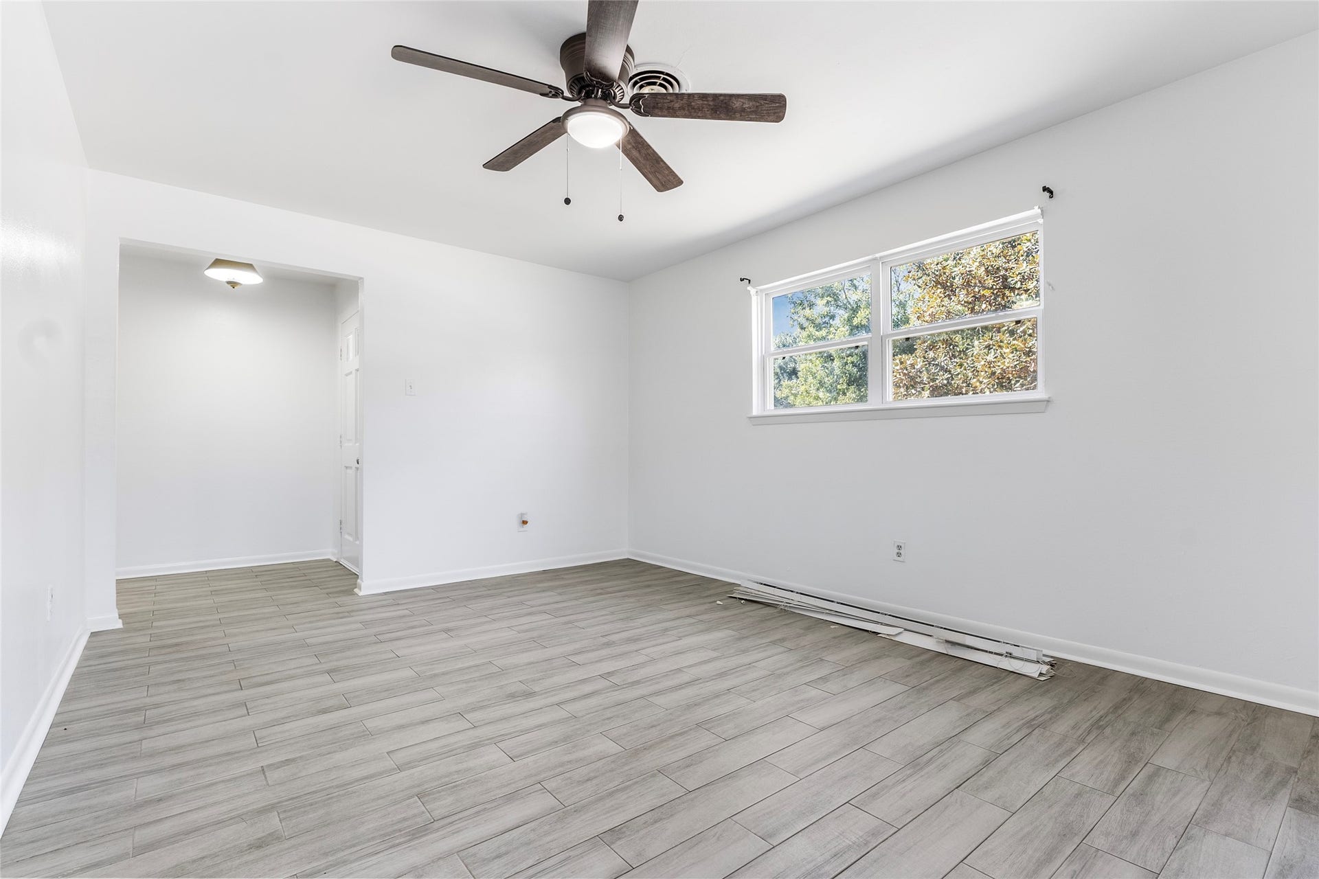 1215 Glenmore Drive, Pasadena, TX 77503 1215 Glenmore Drive, Pasadena, TX 77503