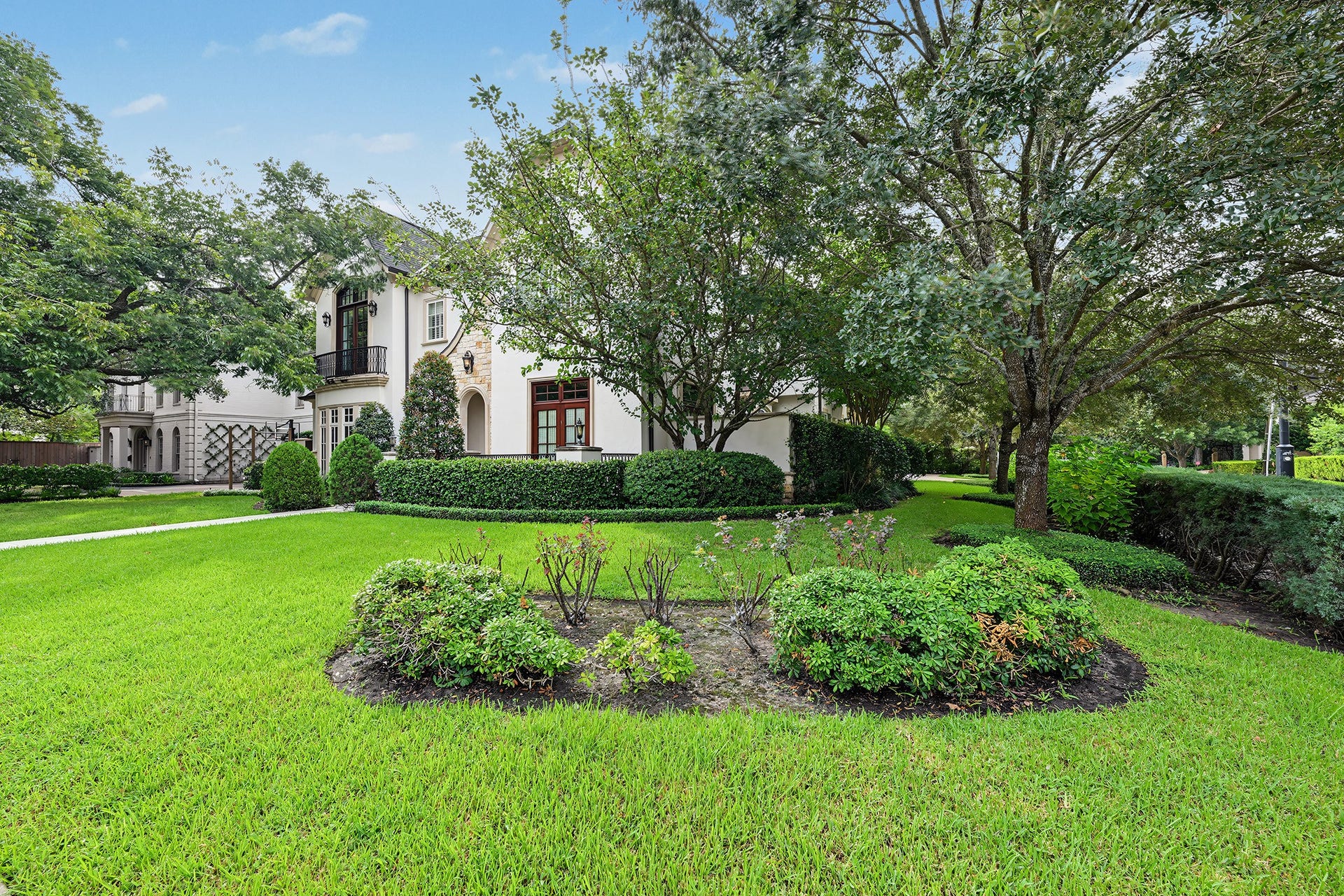 3223 Albans Road, West University Place, TX 77005 3223 Albans Road, West University Place, TX 77005