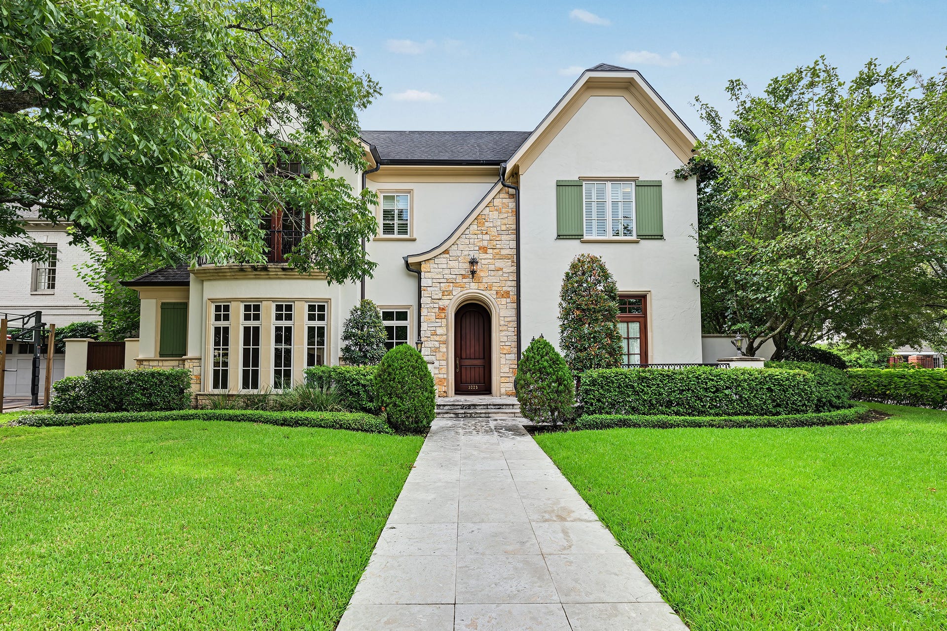 3223 Albans Road, West University Place, TX 77005 3223 Albans Road, West University Place, TX 77005