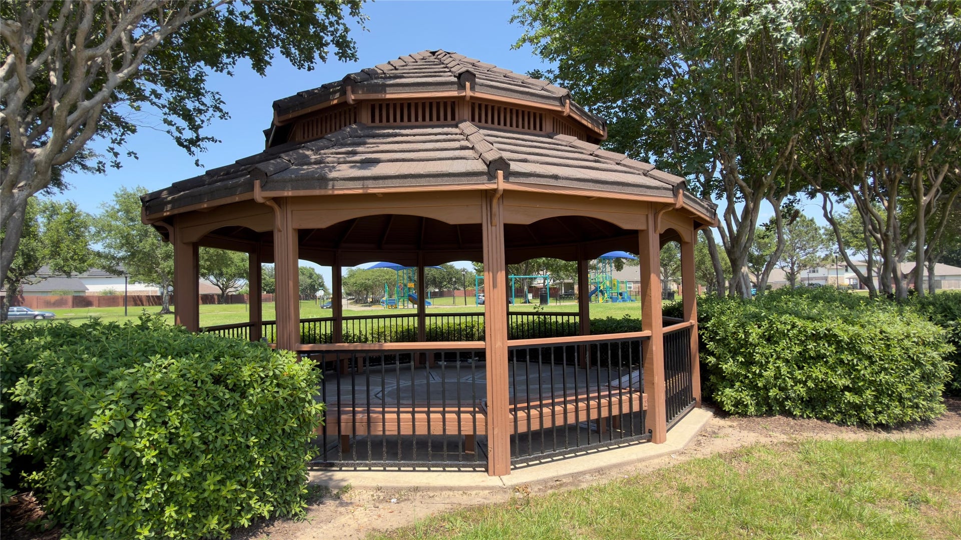 8523 Sweetstone Field Court, Cypress, TX 77433 Charming community gazebo ideal for relaxing or celebrations.