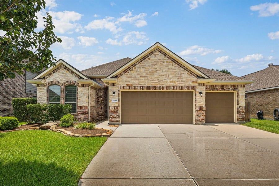 Property photo for 24419 Split Rock Falls, Tomball, TX