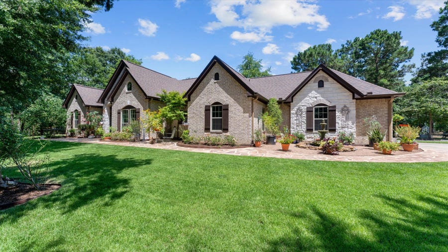 Property photo for 9698 Pioneer Trace, Conroe, TX