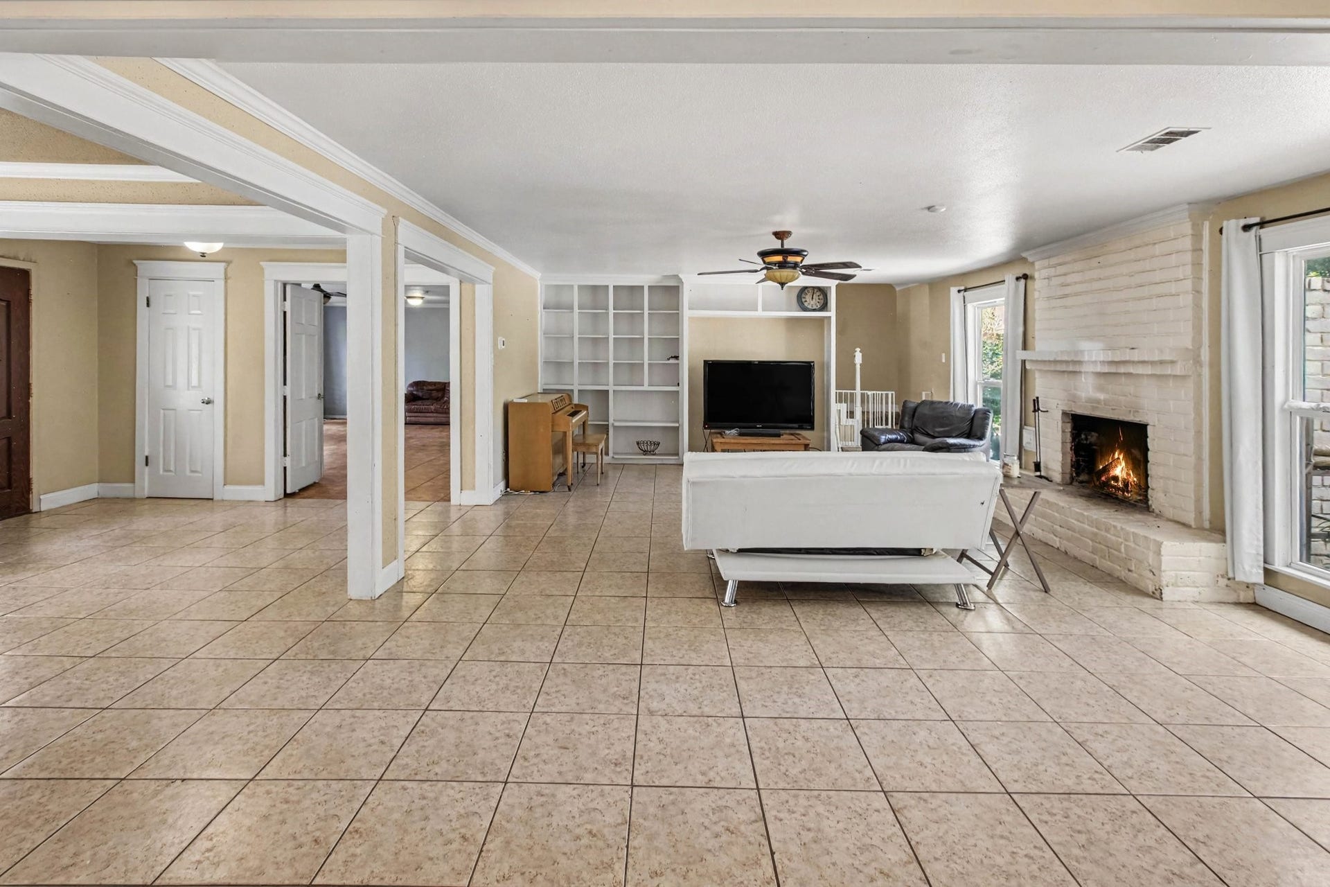 The spacious main living room