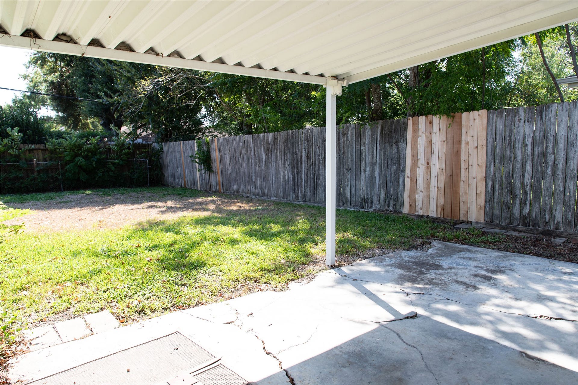 4013 Woodfin Street, Houston, TX 77025 4013 Woodfin Street, Houston, TX 77025