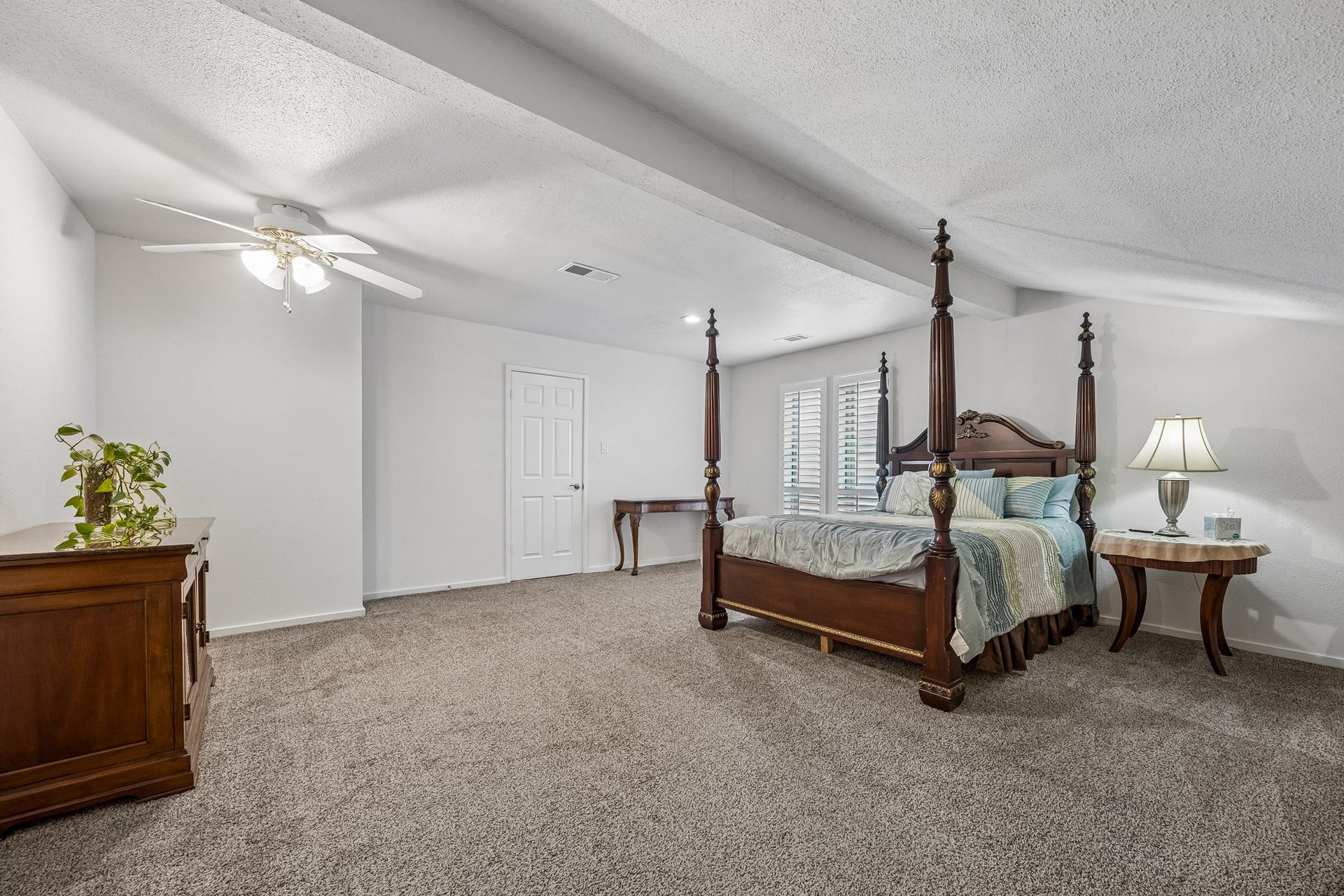 1829 Bering Drive, #15, Houston, TX 77057 1829 Bering Drive, #15, Houston, TX 77057