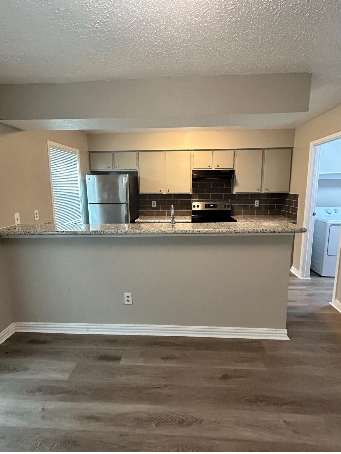 3901 Woodchase Drive, #24, Houston, TX 77042 3901 Woodchase Drive, #24, Houston, TX 77042