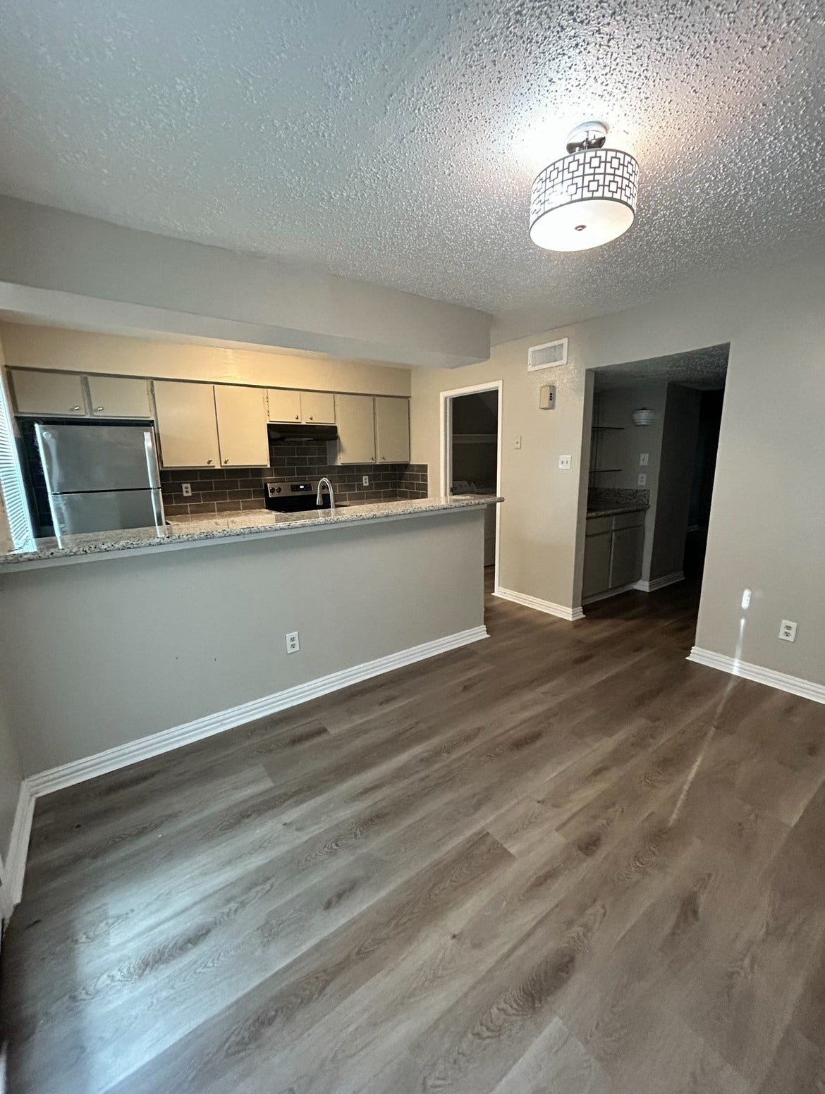 3901 Woodchase Drive, #24, Houston, TX 77042 3901 Woodchase Drive, #24, Houston, TX 77042