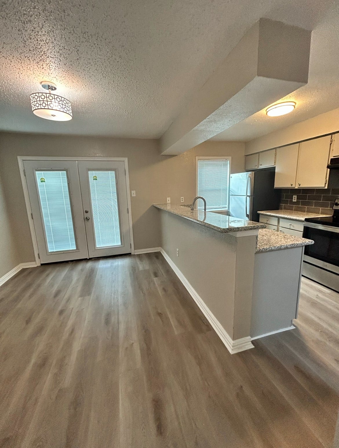 3901 Woodchase Drive, #24, Houston, TX 77042 3901 Woodchase Drive, #24, Houston, TX 77042