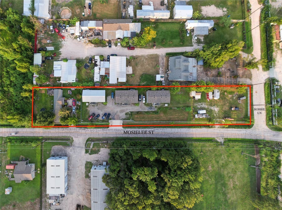Property photo for 3234 Bobbie Street, Houston, TX