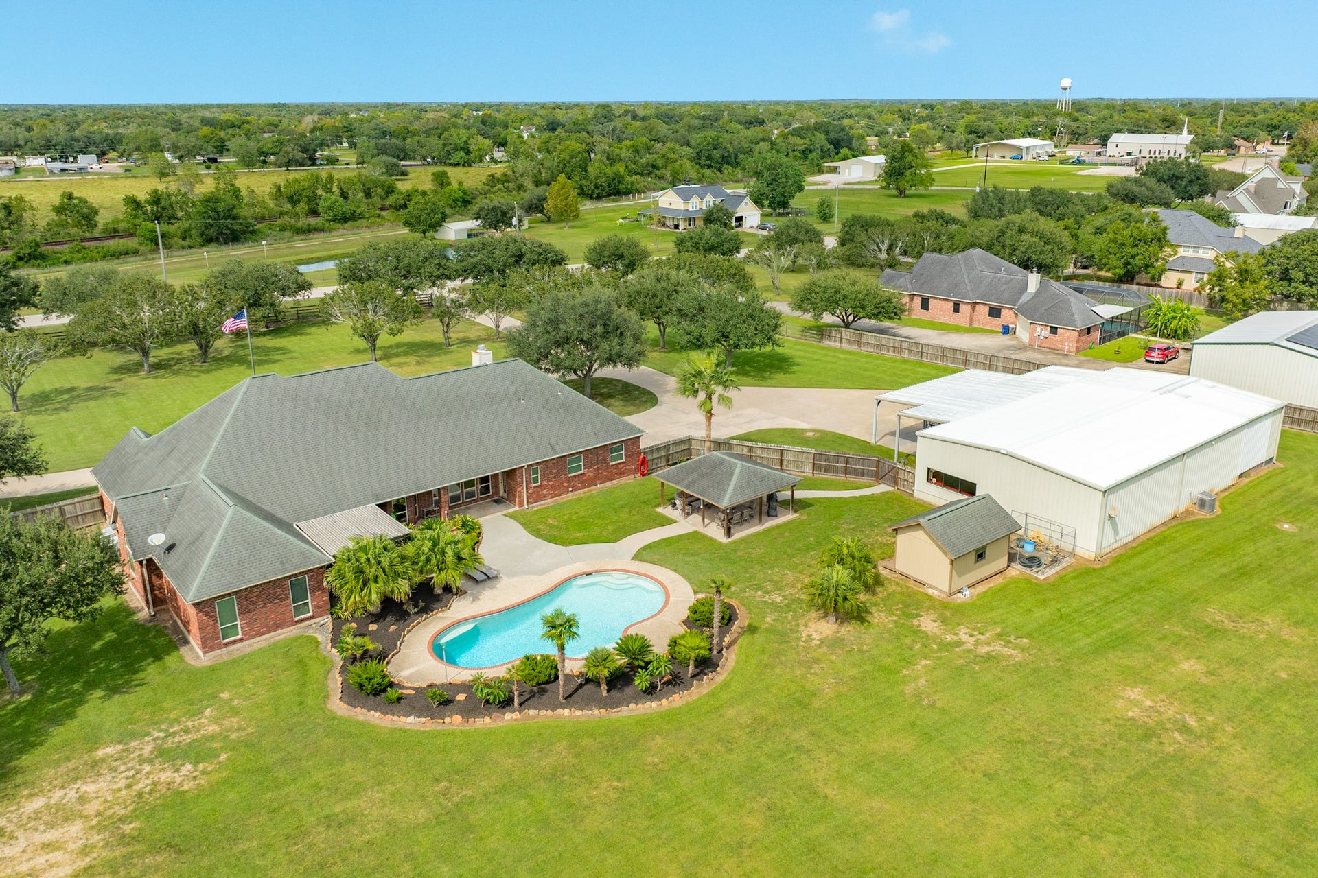 16337 County Road 171, Danbury, TX 77534 16337 County Road 171, Danbury, TX 77534