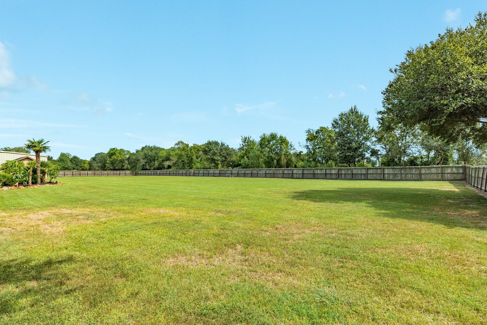 16337 County Road 171, Danbury, TX 77534 16337 County Road 171, Danbury, TX 77534