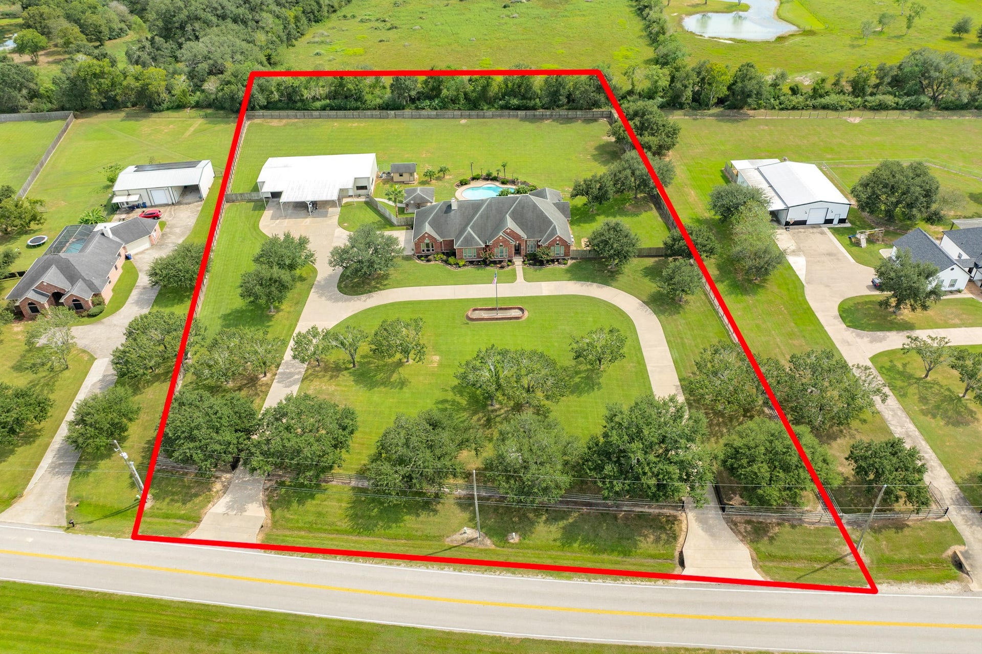 16337 County Road 171, Danbury, TX 77534 16337 County Road 171, Danbury, TX 77534