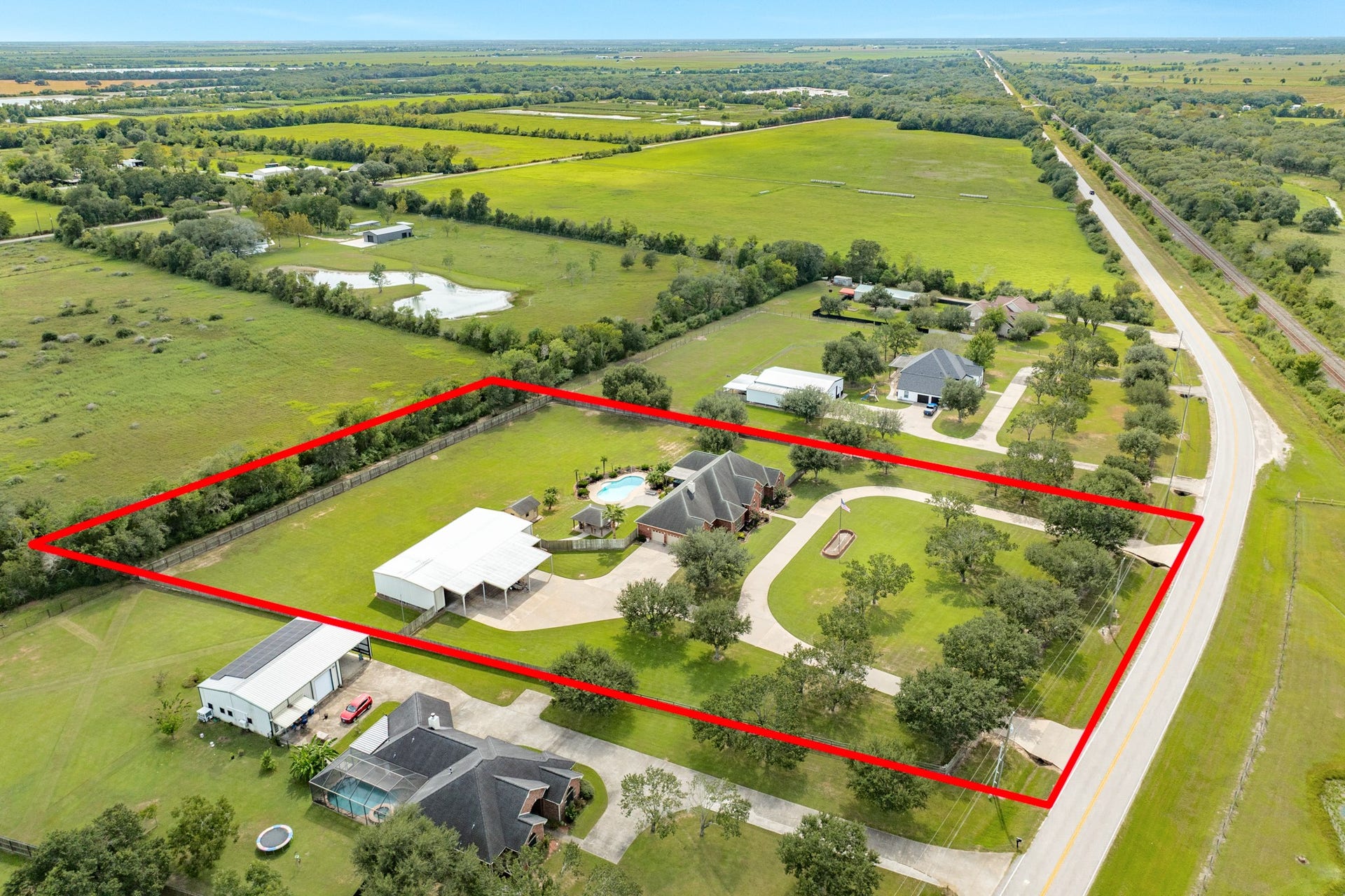 16337 County Road 171, Danbury, TX 77534 16337 County Road 171, Danbury, TX 77534