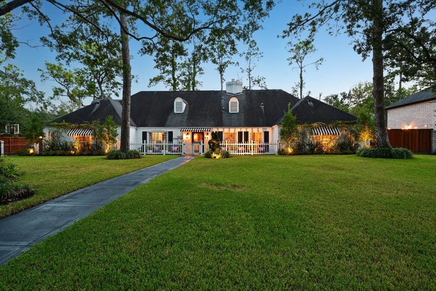 Property photo for 11403 Holidan Way, Hedwig Village, TX