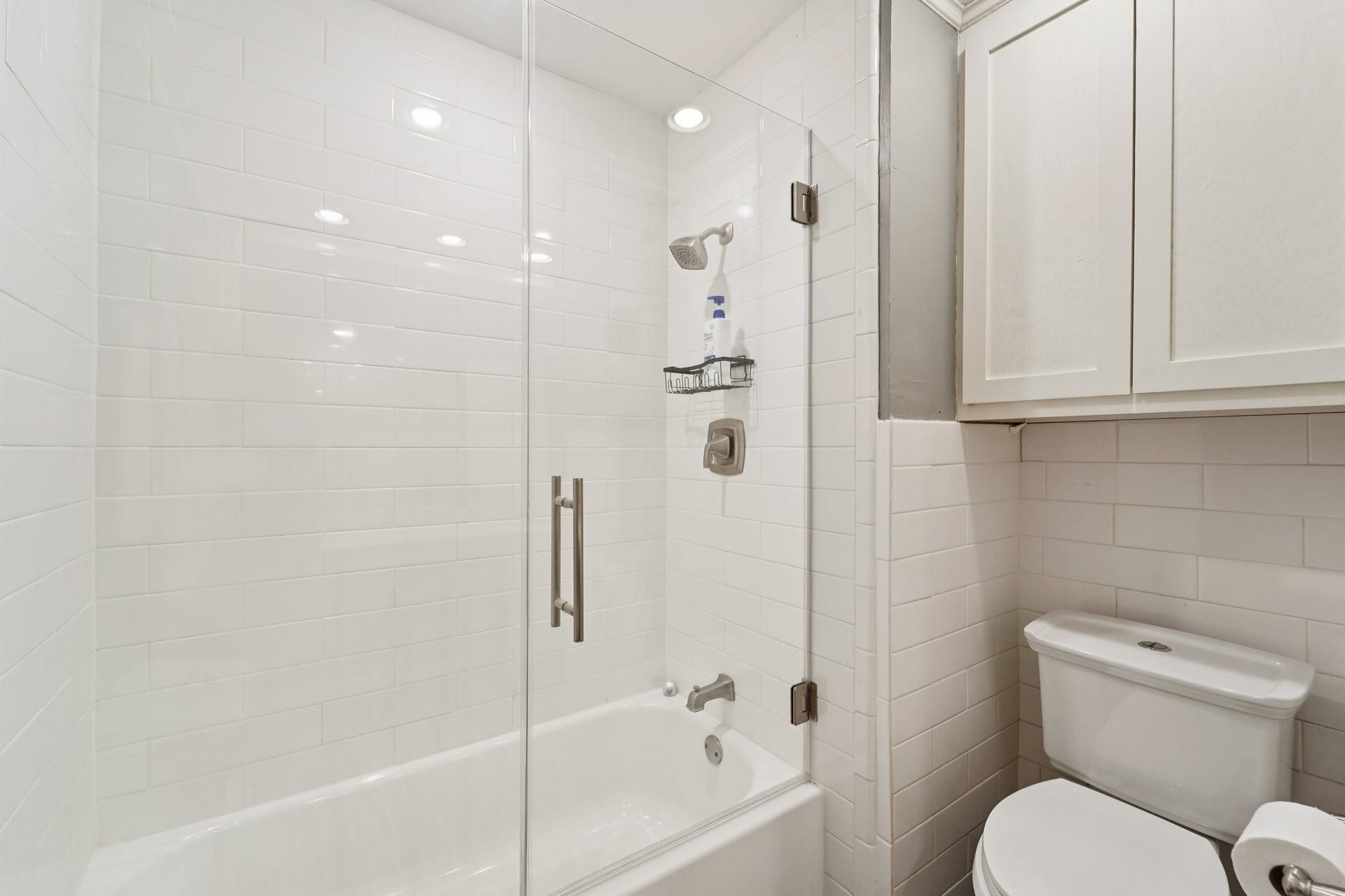 11403 Holidan Way, Hedwig Village, TX 77024