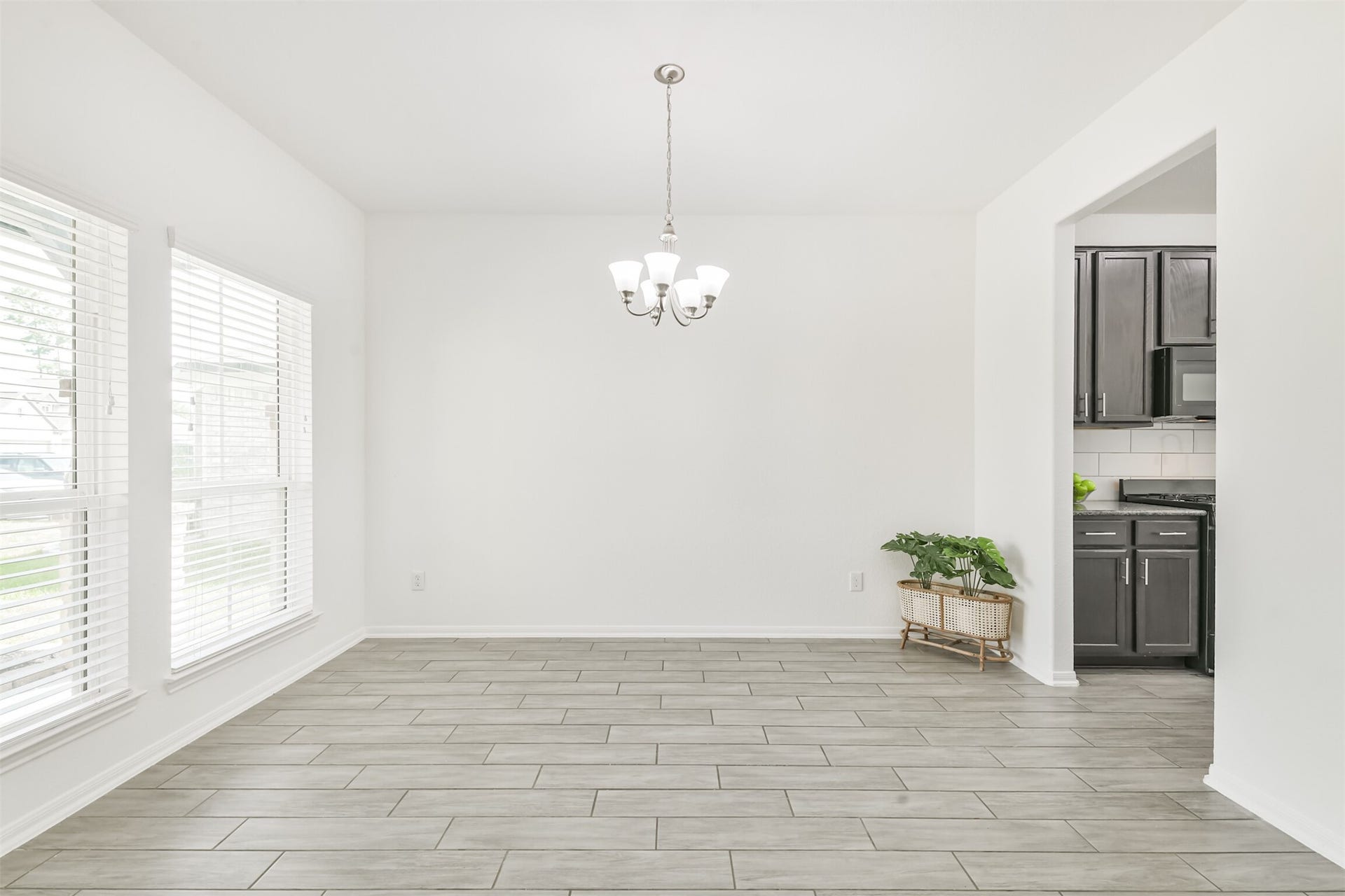 2824 Beech River Court, Conroe, TX 77301 2824 Beech River Court, Conroe, TX 77301