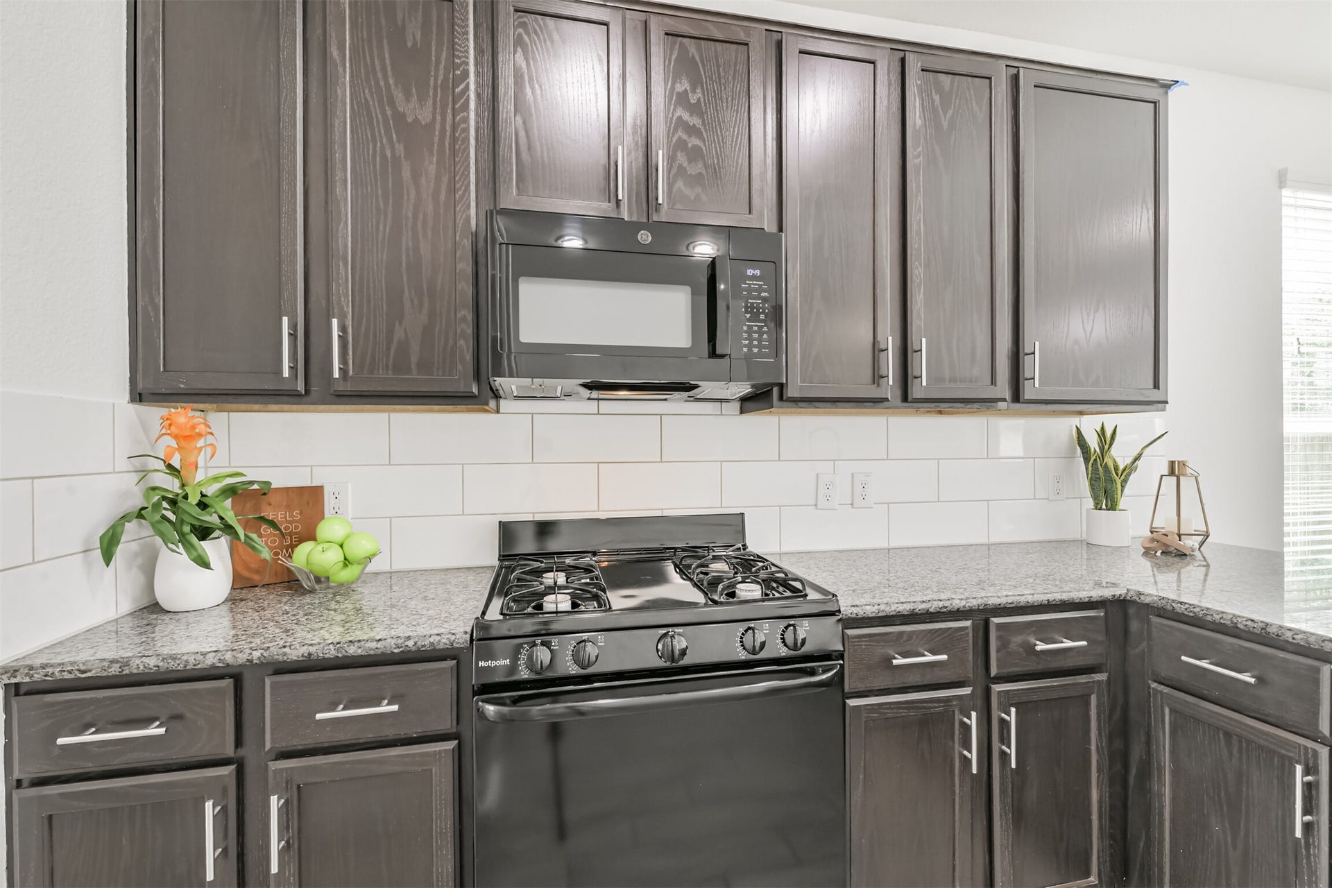 2824 Beech River Court, Conroe, TX 77301 2824 Beech River Court, Conroe, TX 77301