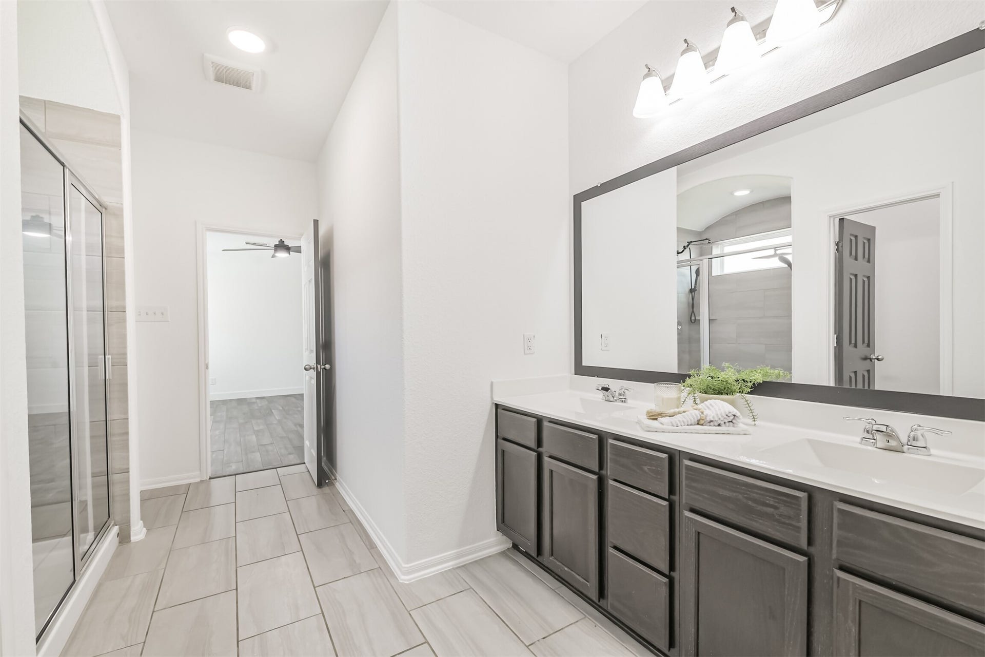2824 Beech River Court, Conroe, TX 77301 2824 Beech River Court, Conroe, TX 77301