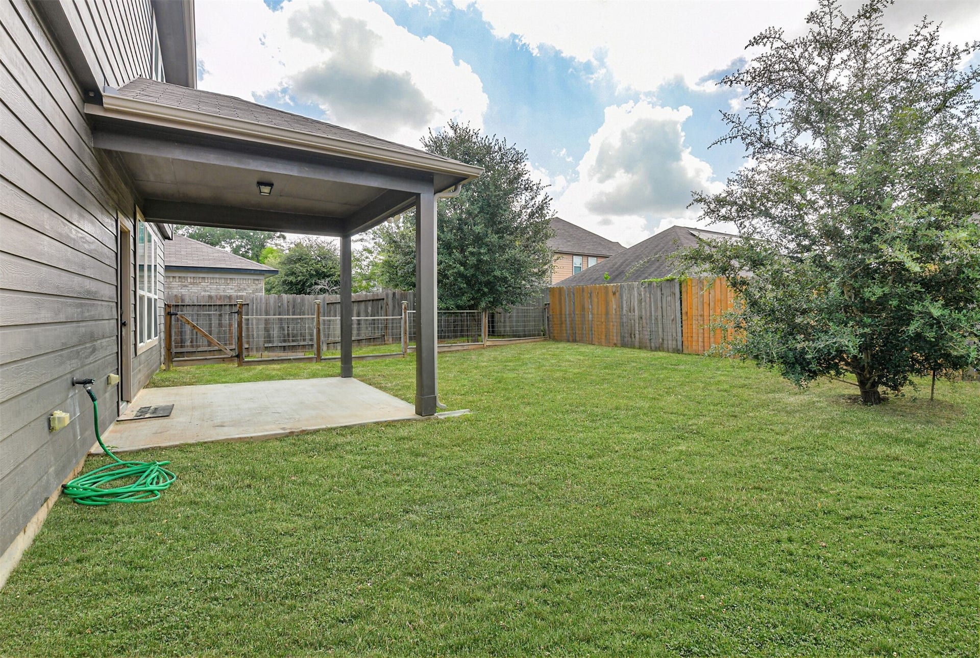 2824 Beech River Court, Conroe, TX 77301 2824 Beech River Court, Conroe, TX 77301