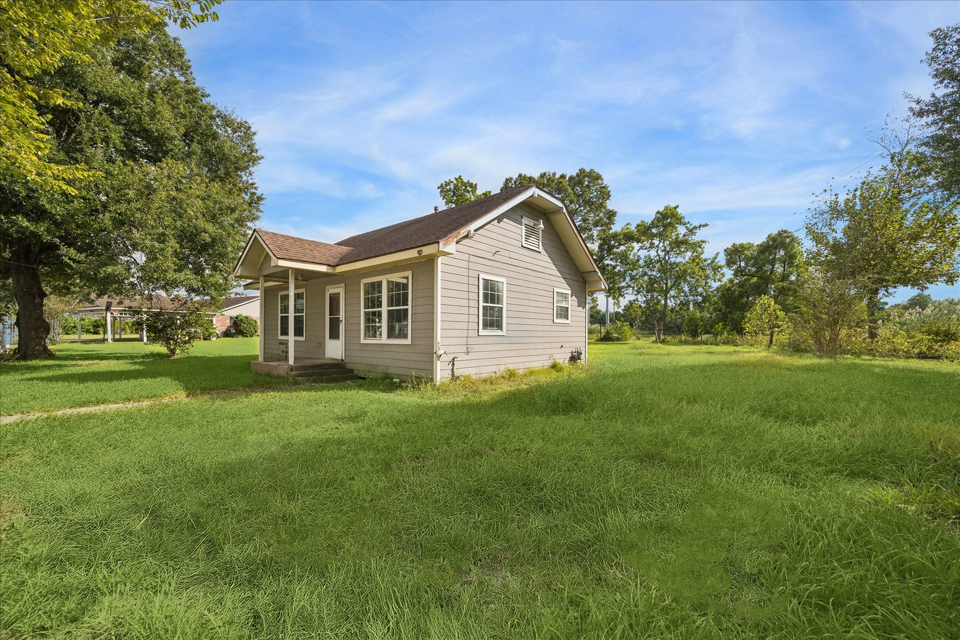 7912 Brays Street, Houston, TX 77012 7912 Brays Street, Houston, TX 77012
