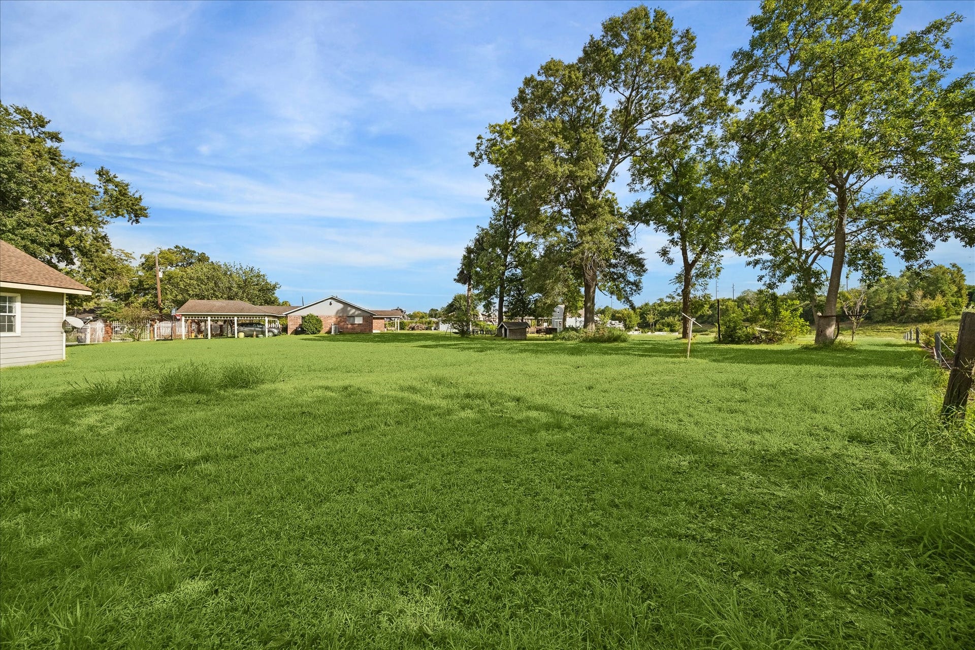 7912 Brays Street, Houston, TX 77012 7912 Brays Street, Houston, TX 77012