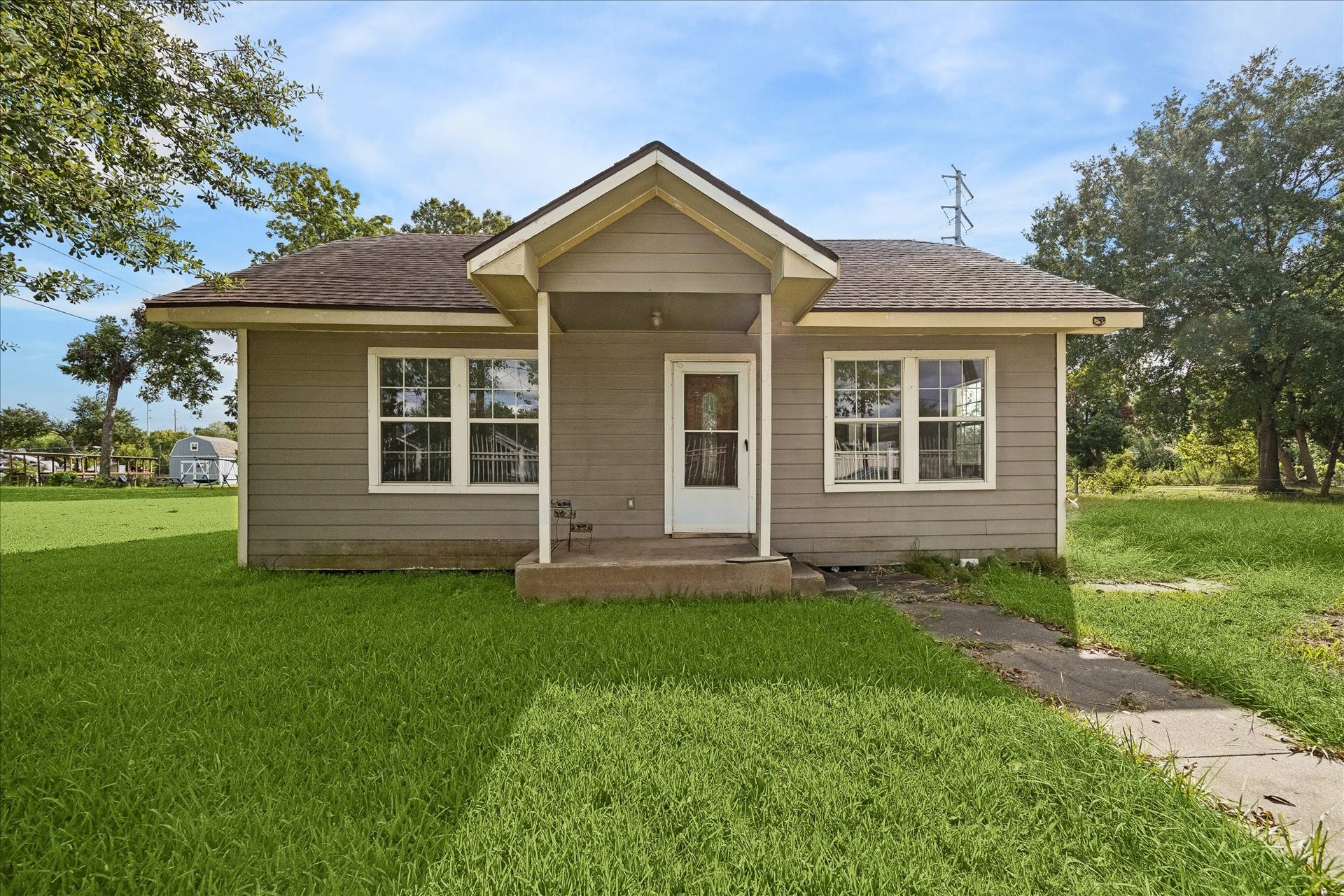 7912 Brays Street, Houston, TX 77012 7912 Brays Street, Houston, TX 77012