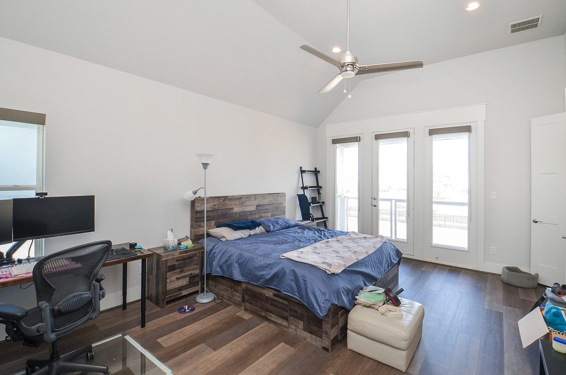 9804 Blissful Prairie Lane, Houston, TX 77080 9804 Blissful Prairie Lane, Houston, TX 77080