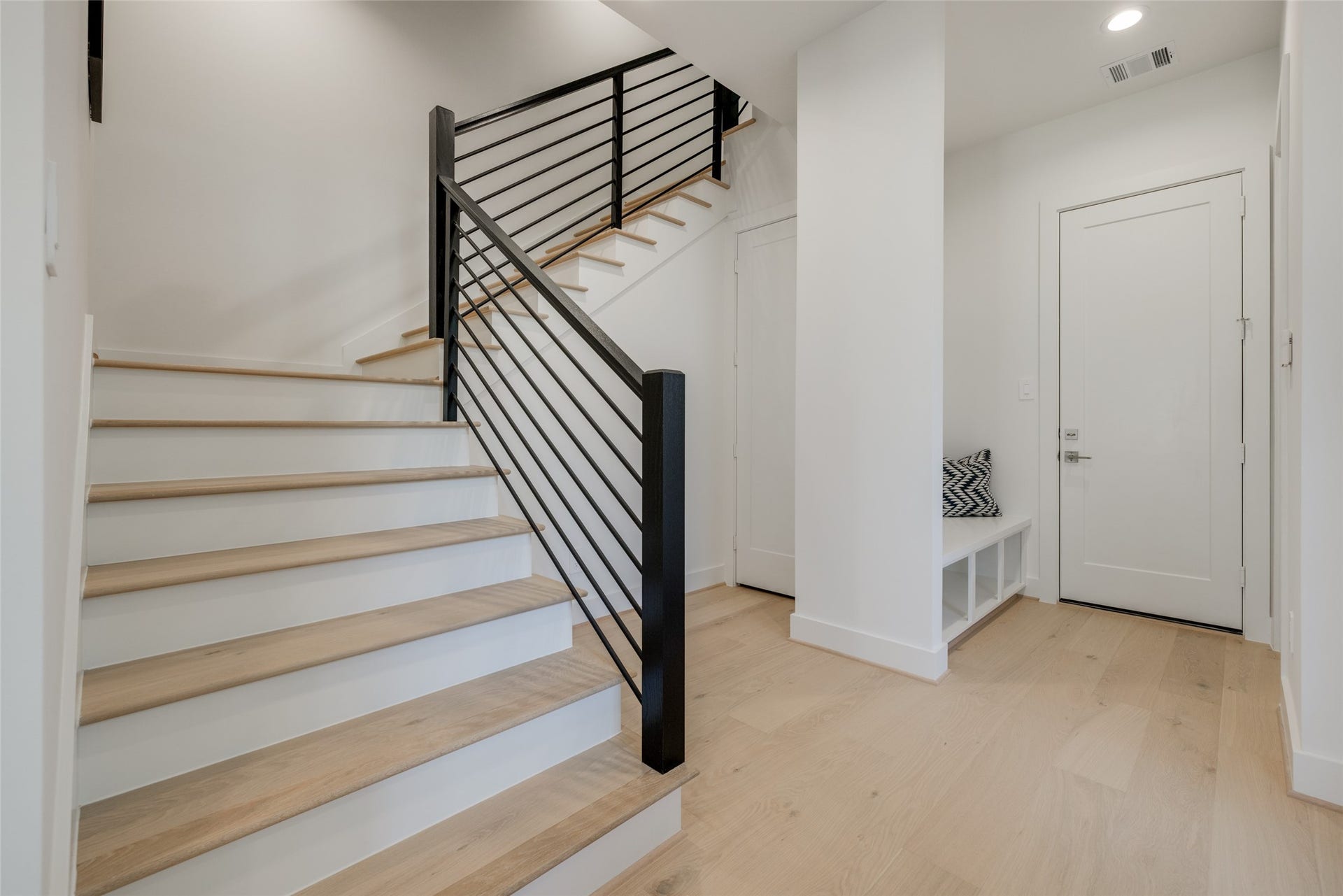 3909 DRISCOLL Street, Houston, TX 77098