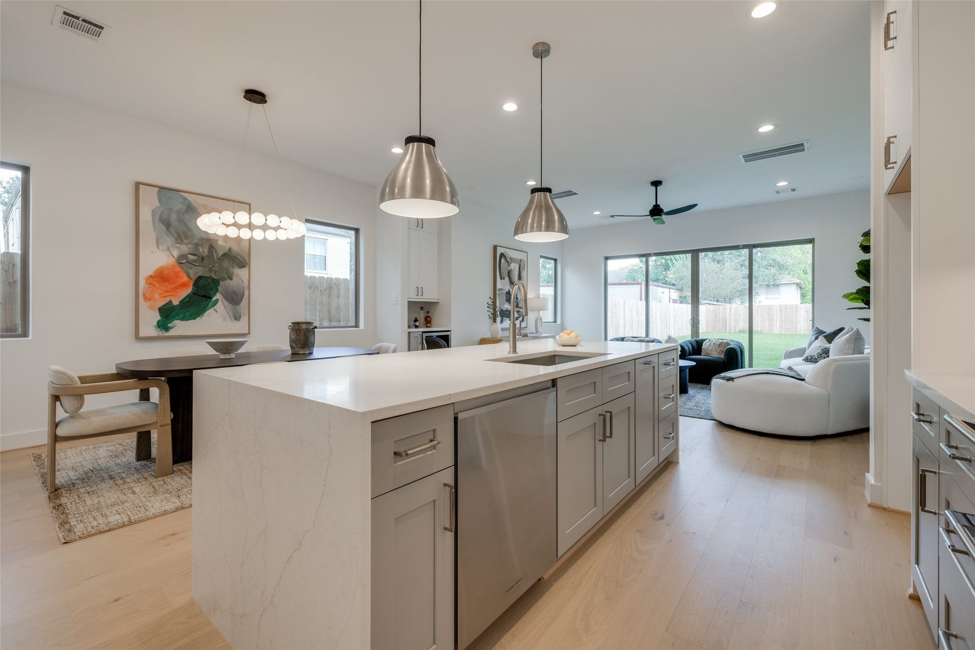 3909 DRISCOLL Street, Houston, TX 77098