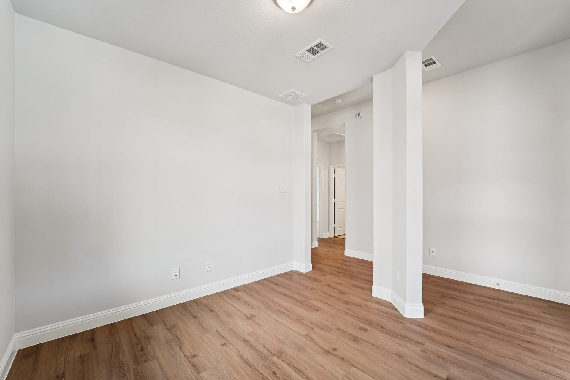 13045 Brookwood Bend Lane, Conroe, TX 77302 13045 Brookwood Bend Lane, Conroe, TX 77302
