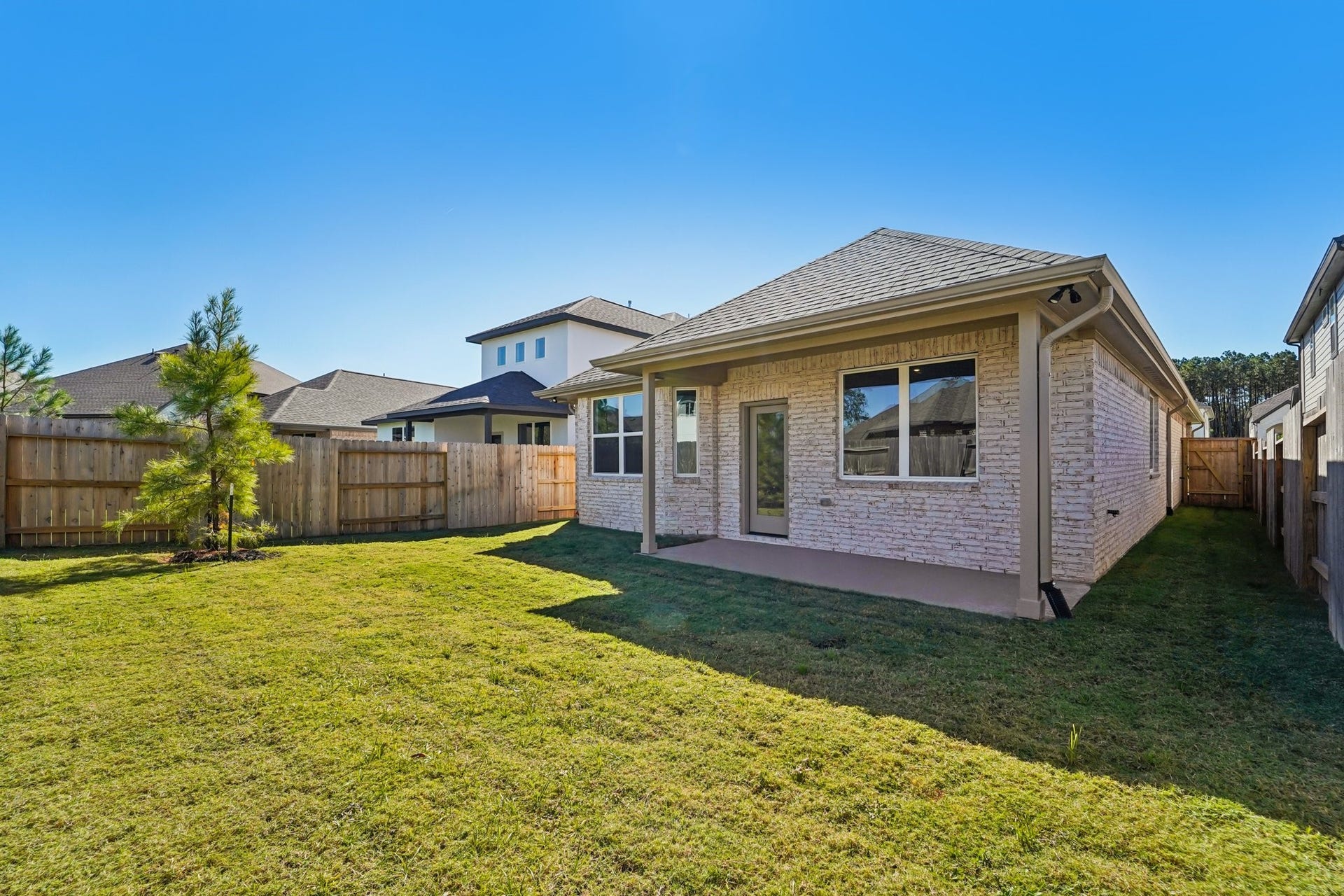 13045 Brookwood Bend Lane, Conroe, TX 77302 13045 Brookwood Bend Lane, Conroe, TX 77302