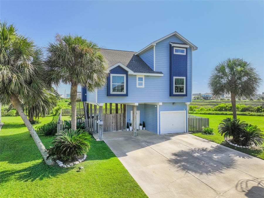 Property photo for 22521 Vista Del Mar, Galveston, TX