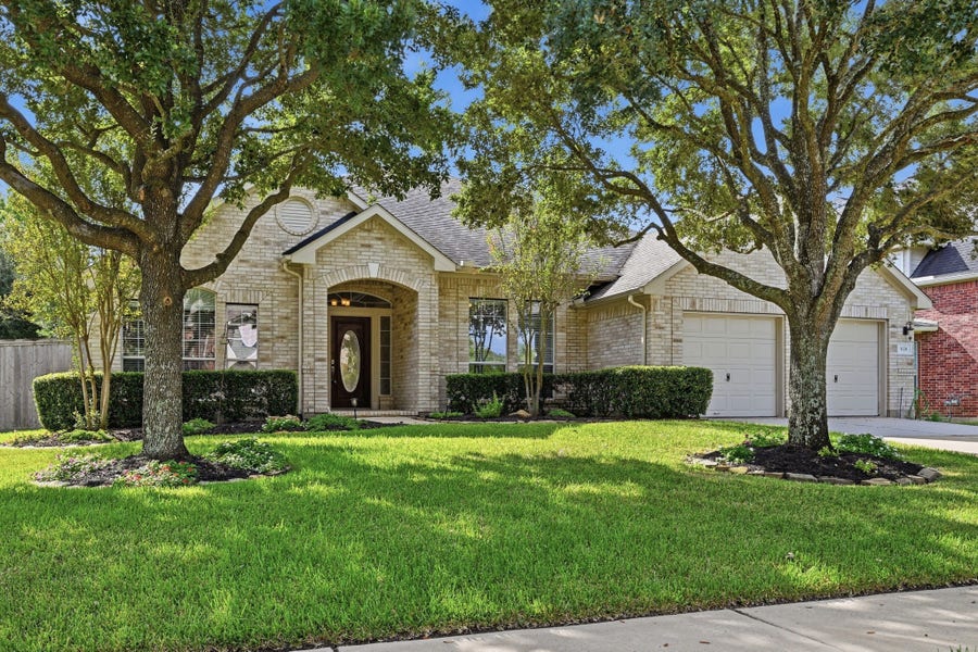 Property photo for 1126 Chelshurst Way, Spring, TX