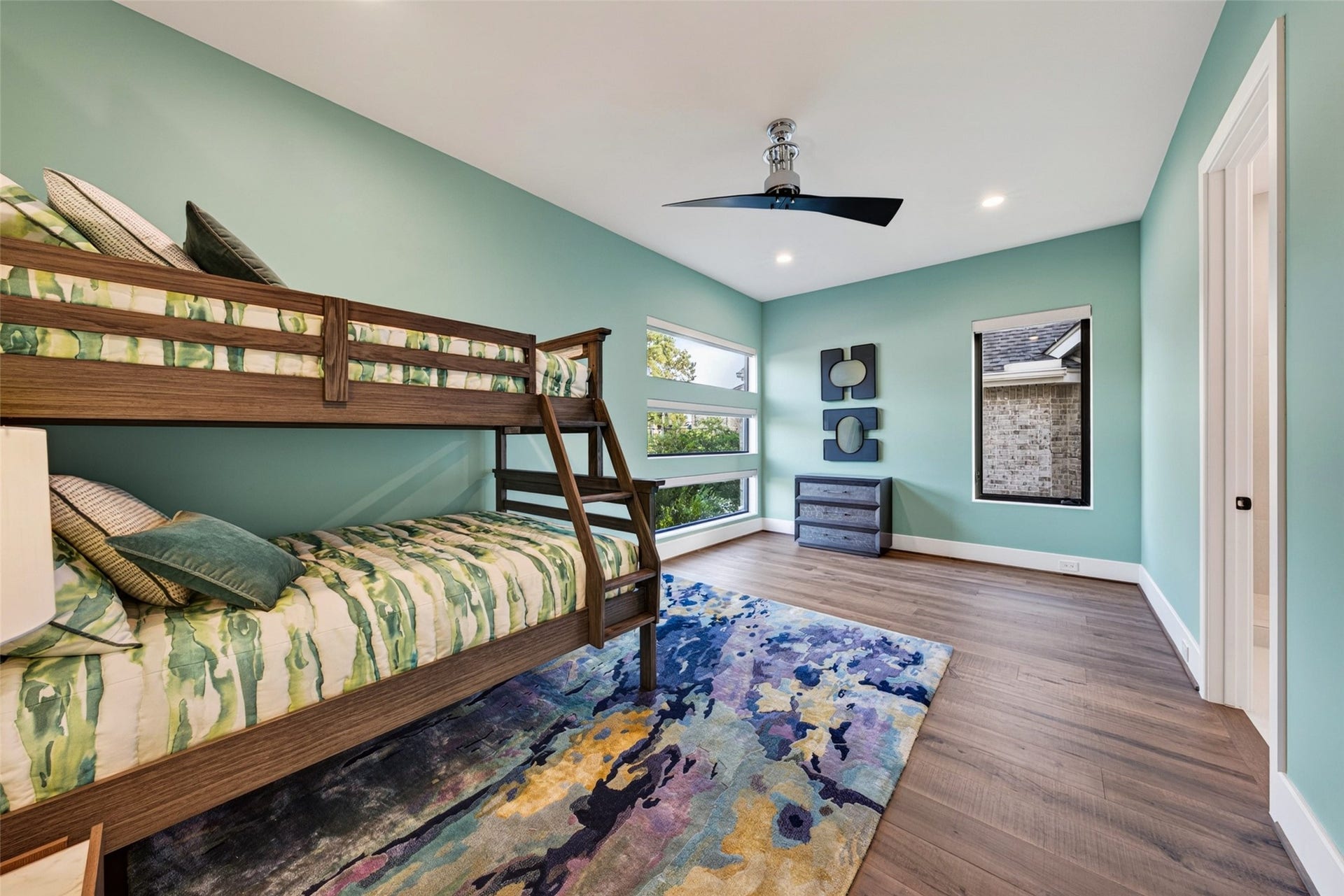 1716 Driscoll Street, Houston, TX 77019 Additional secondary bedroom.