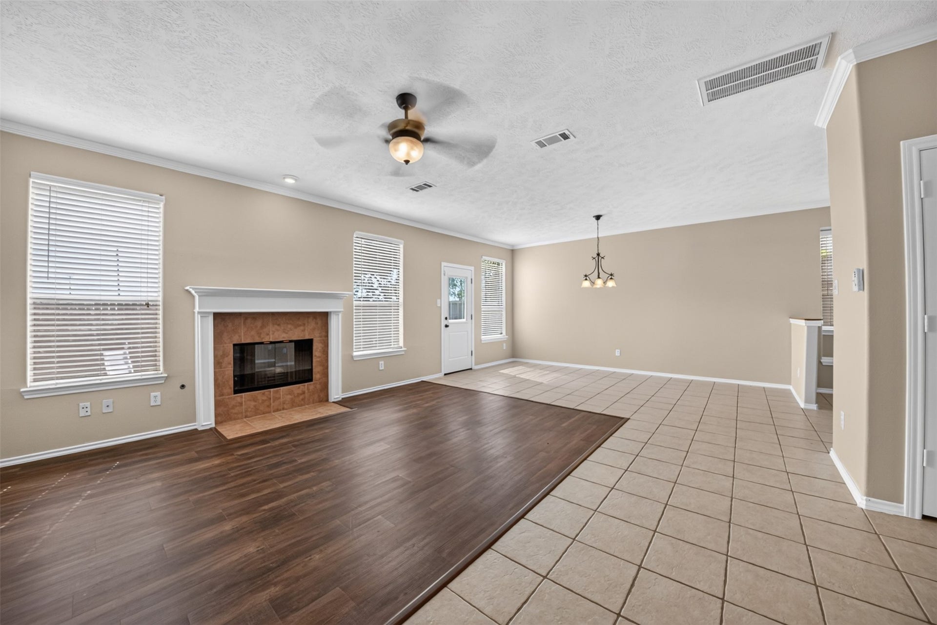 3261 Zareen Lane, Katy, TX 77493 3261 Zareen Lane, Katy, TX 77493