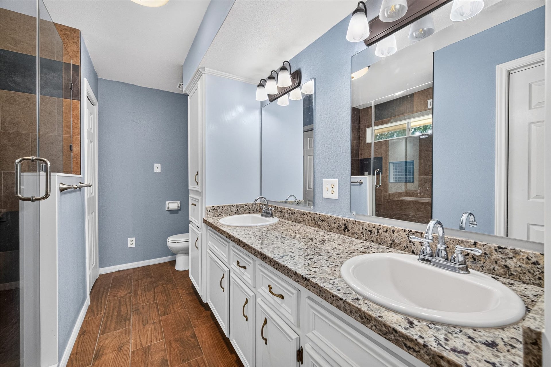 12915 33rd 1/2 Street, Santa Fe, TX 77510 12915 33rd 1/2 Street, Santa Fe, TX 77510