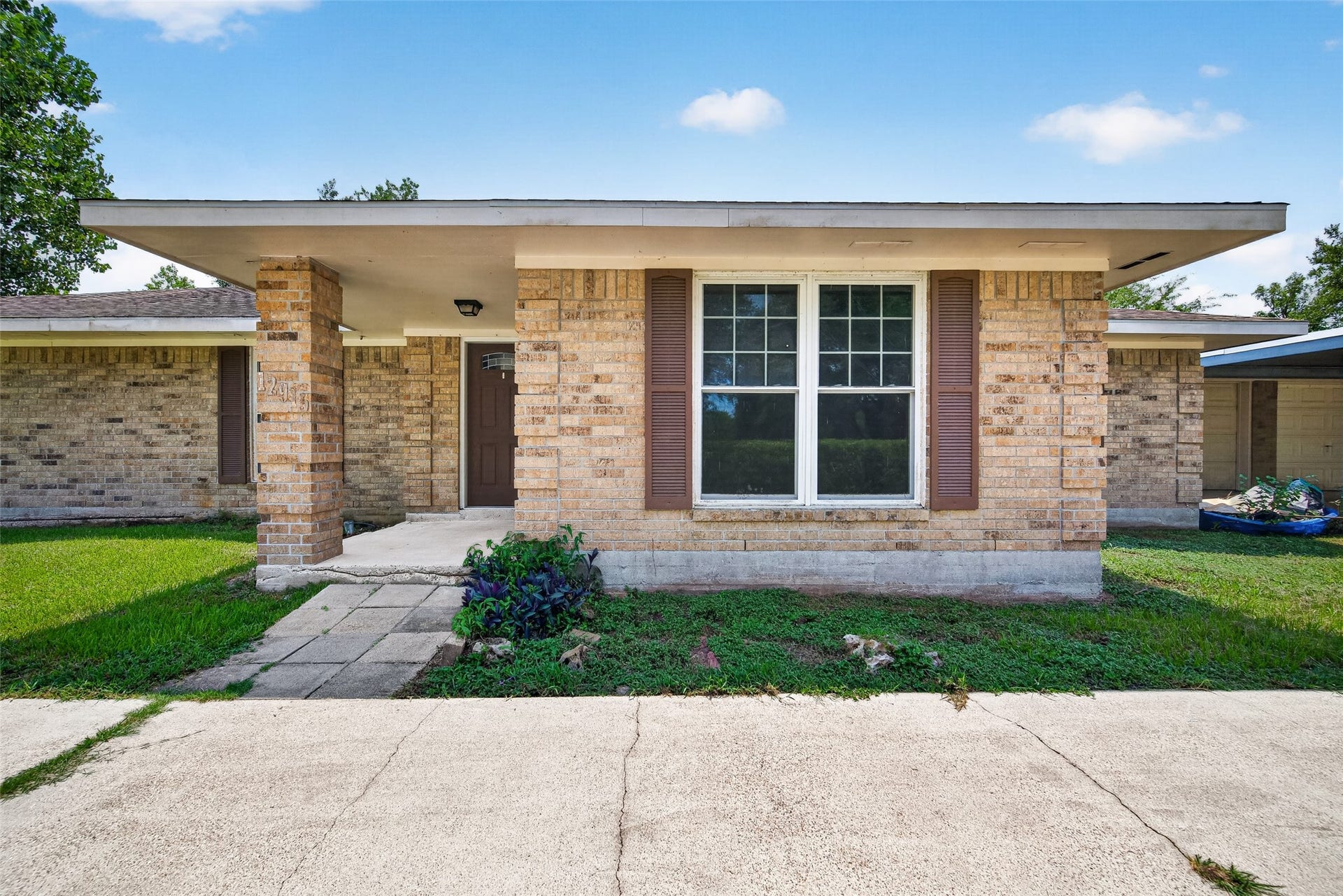 12915 33rd 1/2 Street, Santa Fe, TX 77510 12915 33rd 1/2 Street, Santa Fe, TX 77510