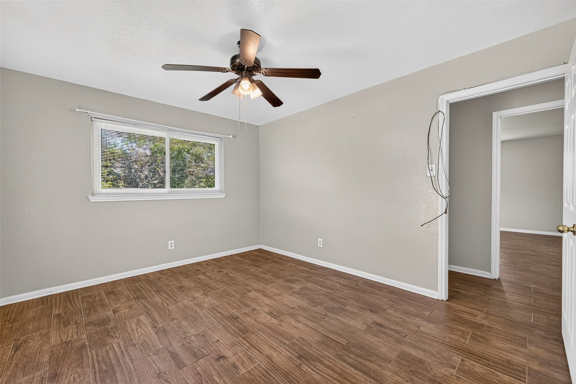 12915 33rd 1/2 Street, Santa Fe, TX 77510 12915 33rd 1/2 Street, Santa Fe, TX 77510