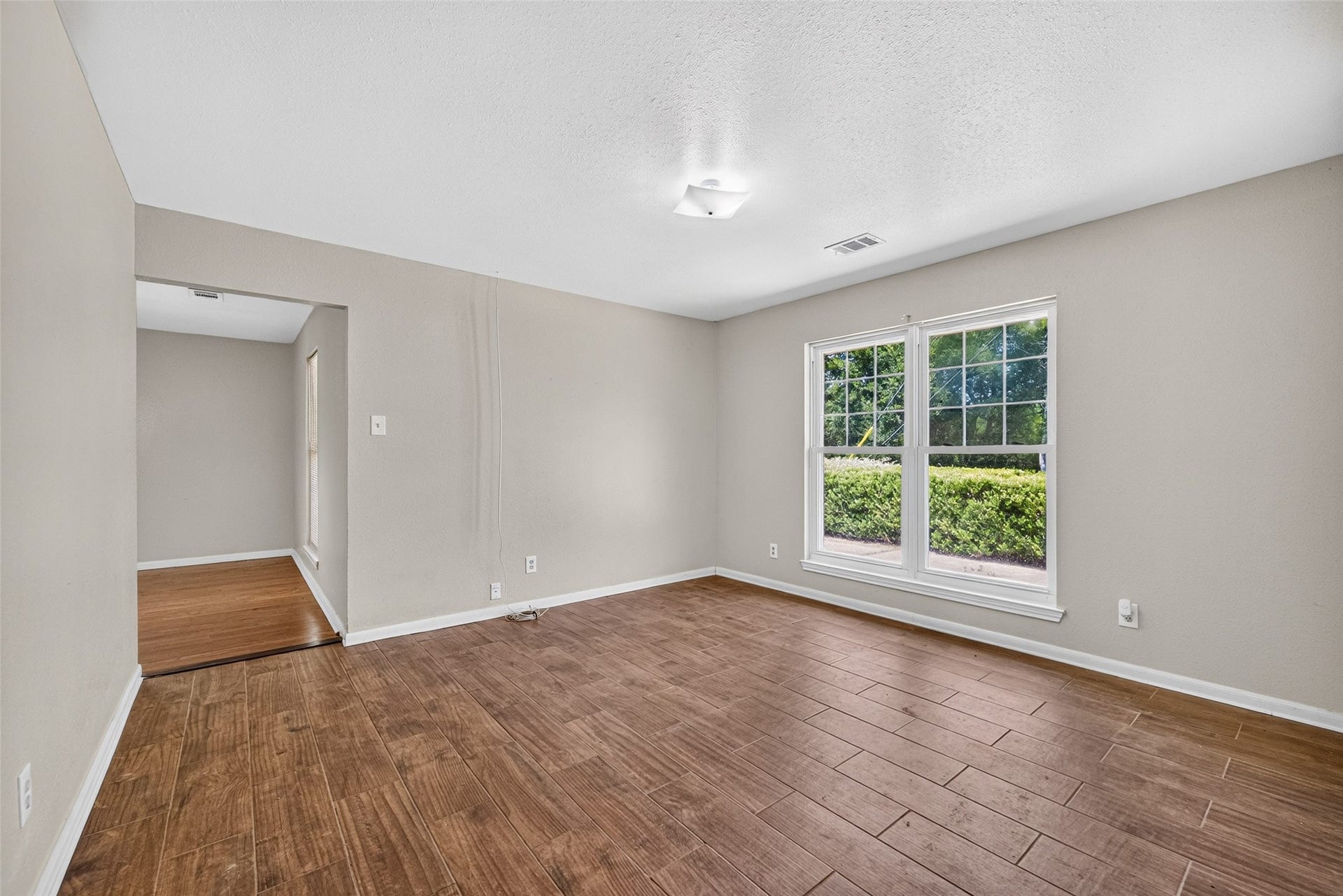 12915 33rd 1/2 Street, Santa Fe, TX 77510 12915 33rd 1/2 Street, Santa Fe, TX 77510