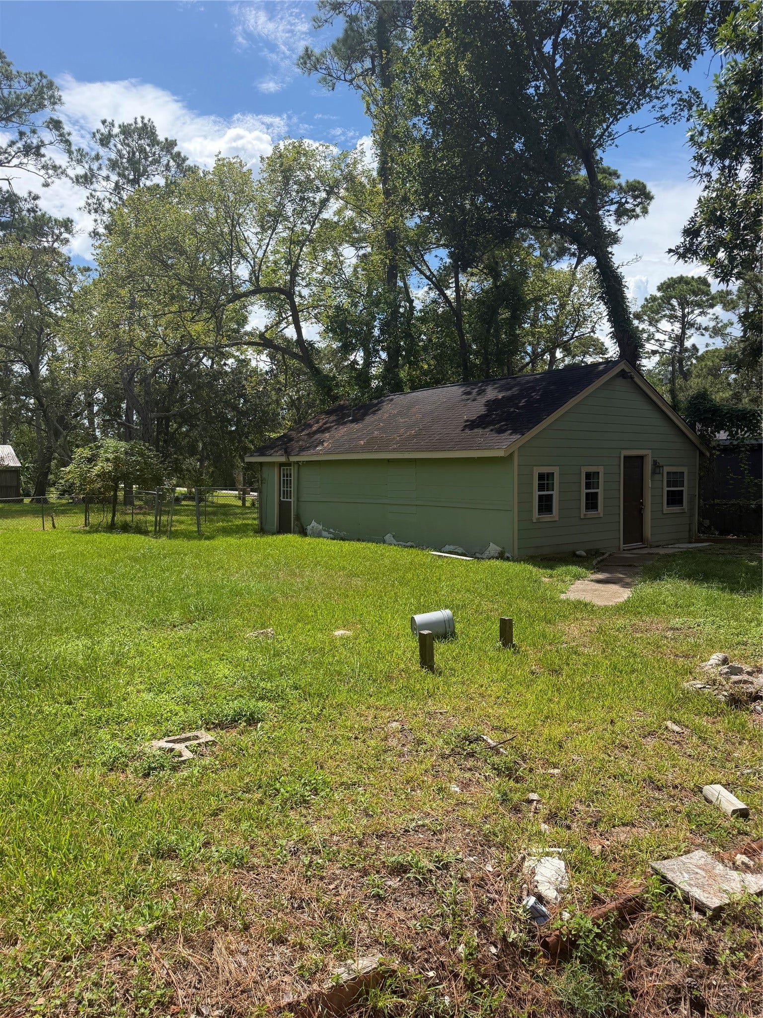 1510 Deats Road, Dickinson, TX 77539 1510 Deats Road, Dickinson, TX 77539