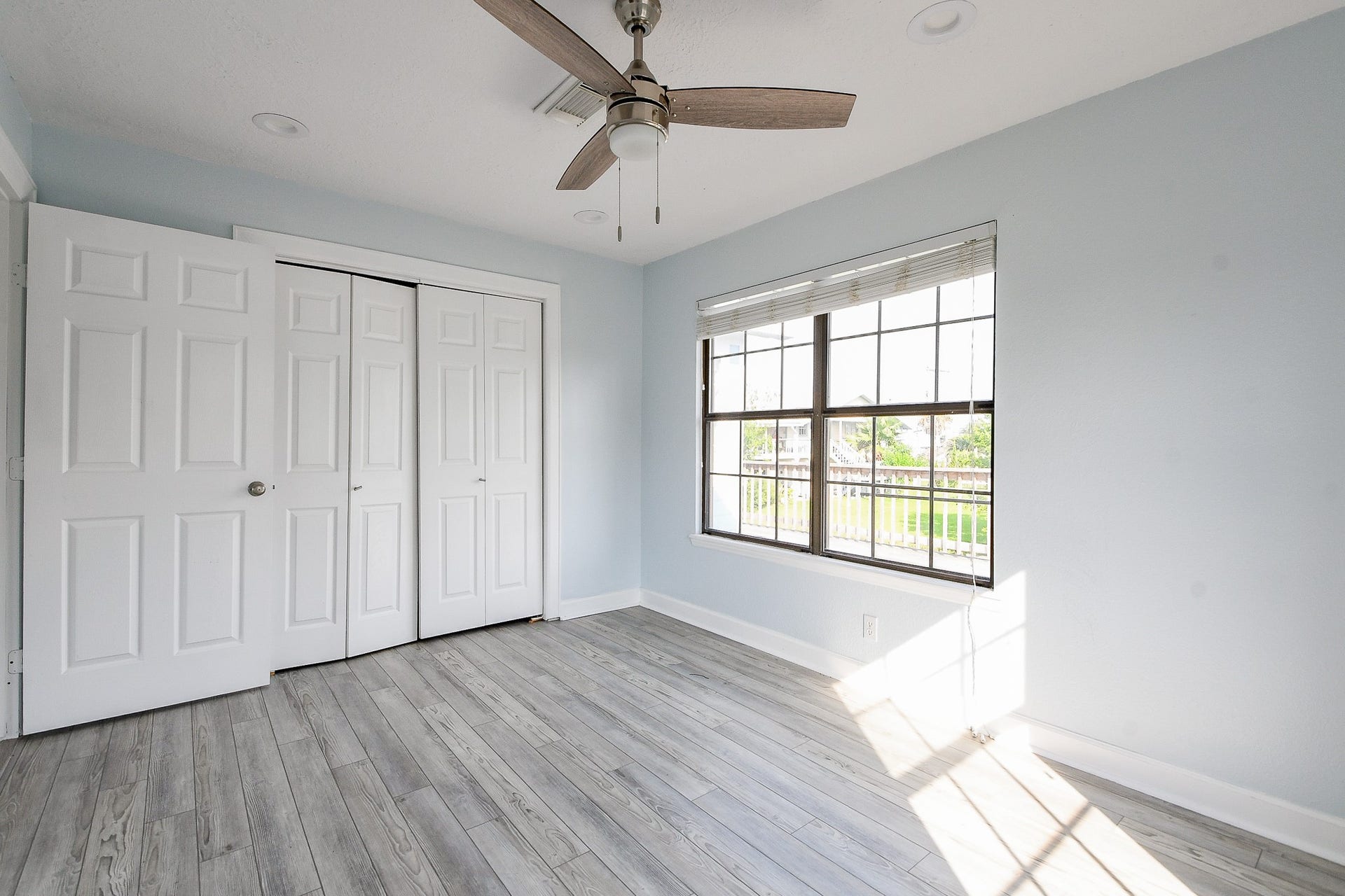 1615 Railroad Avenue, San Leon, TX 77539 1615 Railroad Avenue, San Leon, TX 77539