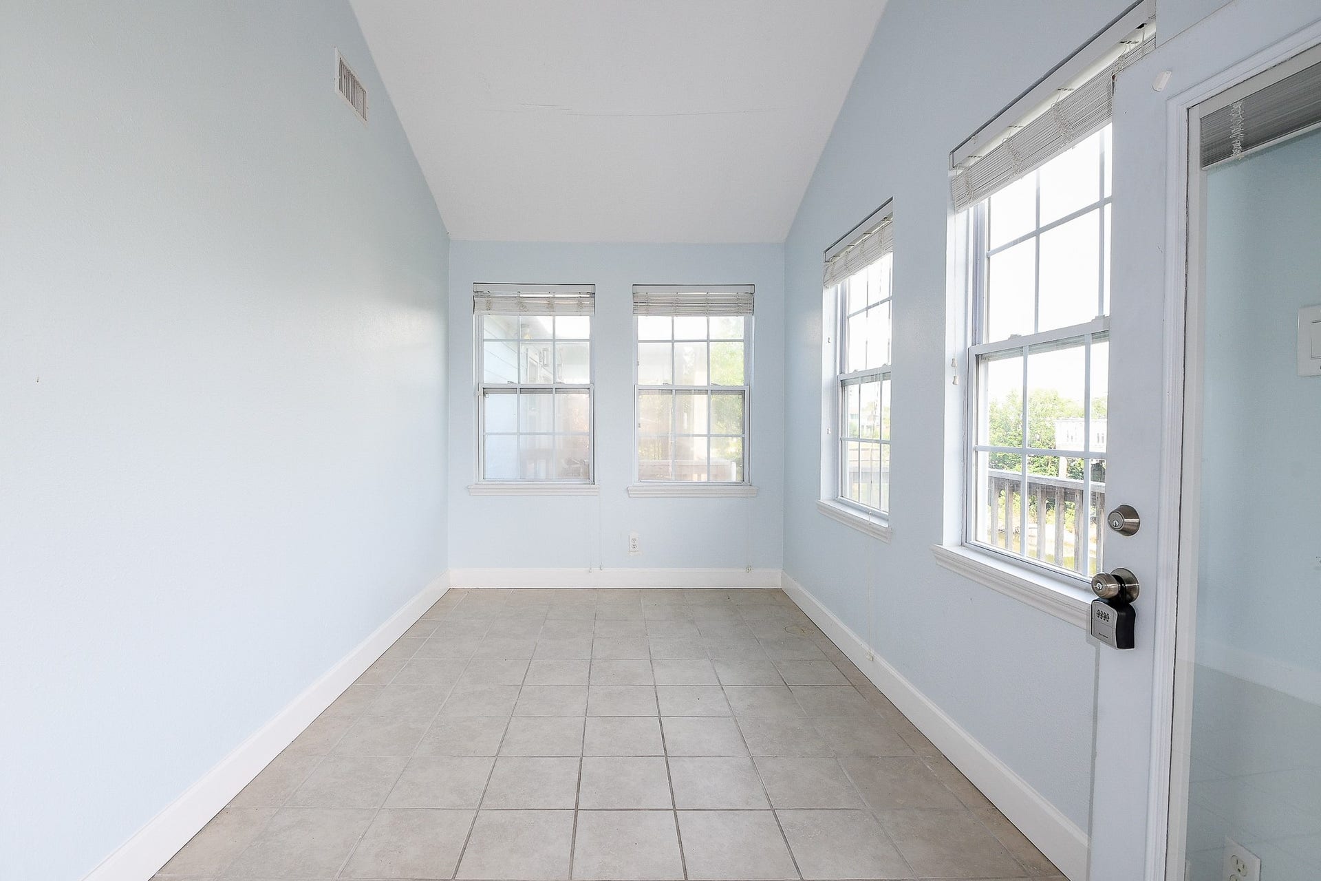 1615 Railroad Avenue, San Leon, TX 77539 1615 Railroad Avenue, San Leon, TX 77539