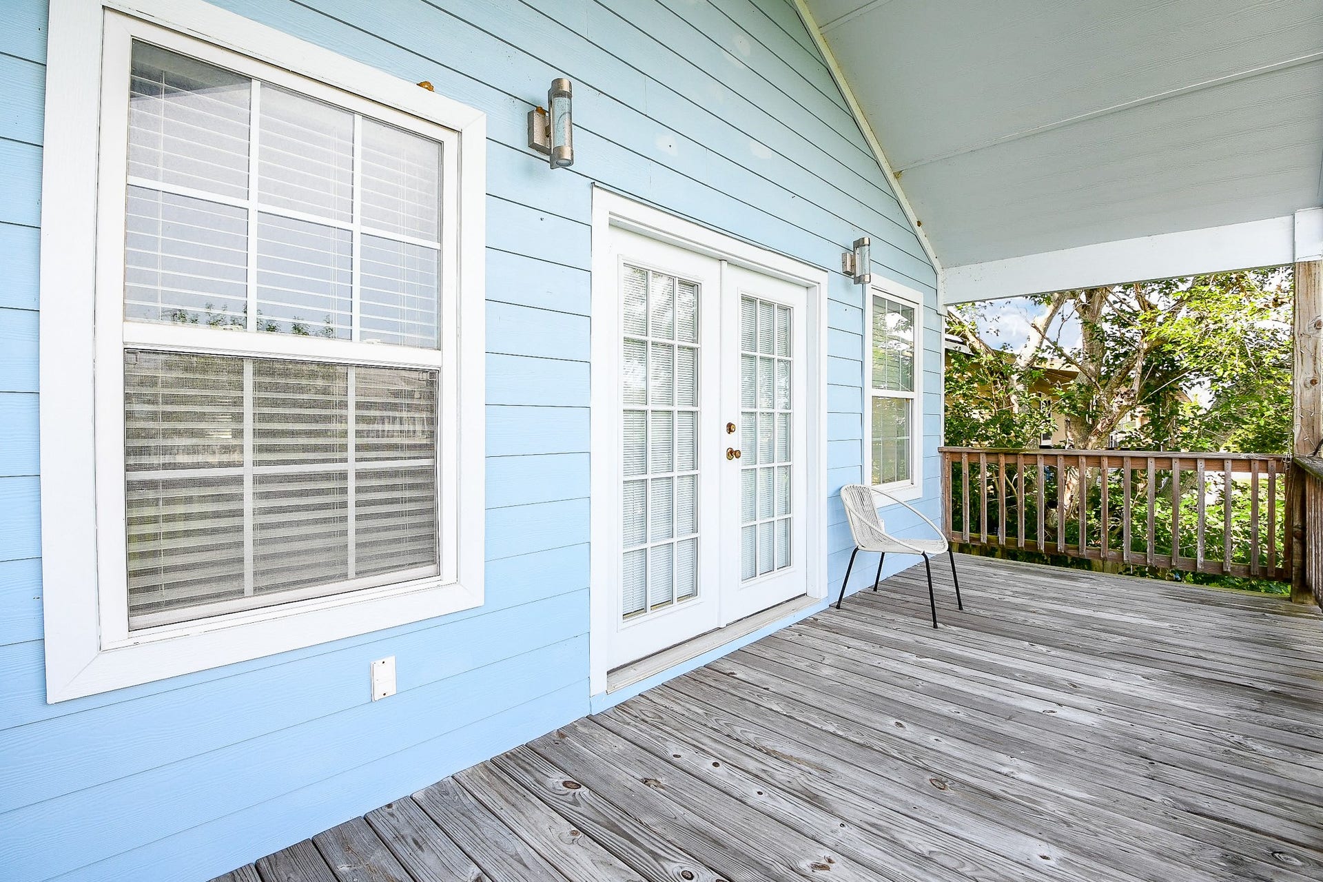 1615 Railroad Avenue, San Leon, TX 77539 1615 Railroad Avenue, San Leon, TX 77539