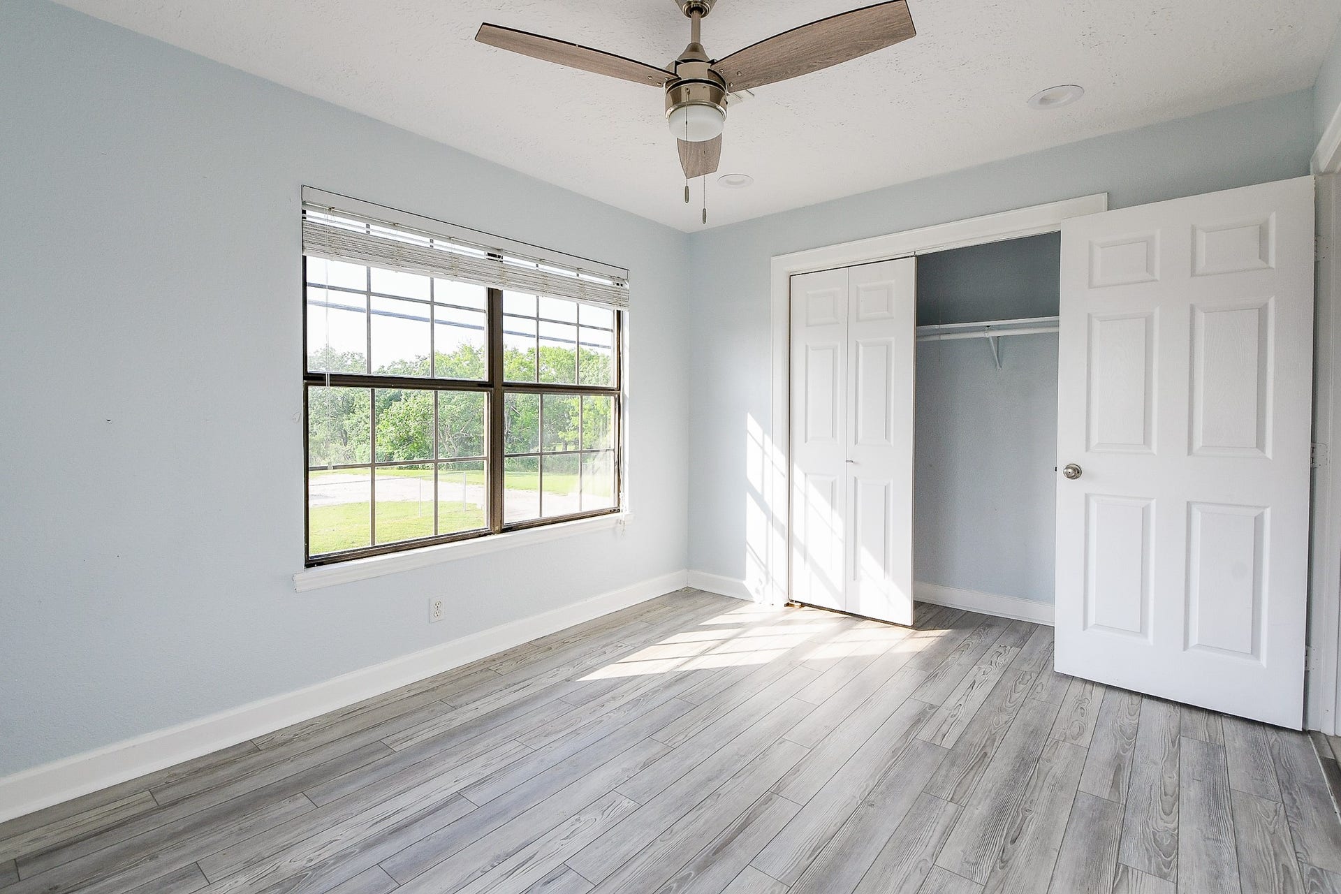 1615 Railroad Avenue, San Leon, TX 77539 1615 Railroad Avenue, San Leon, TX 77539